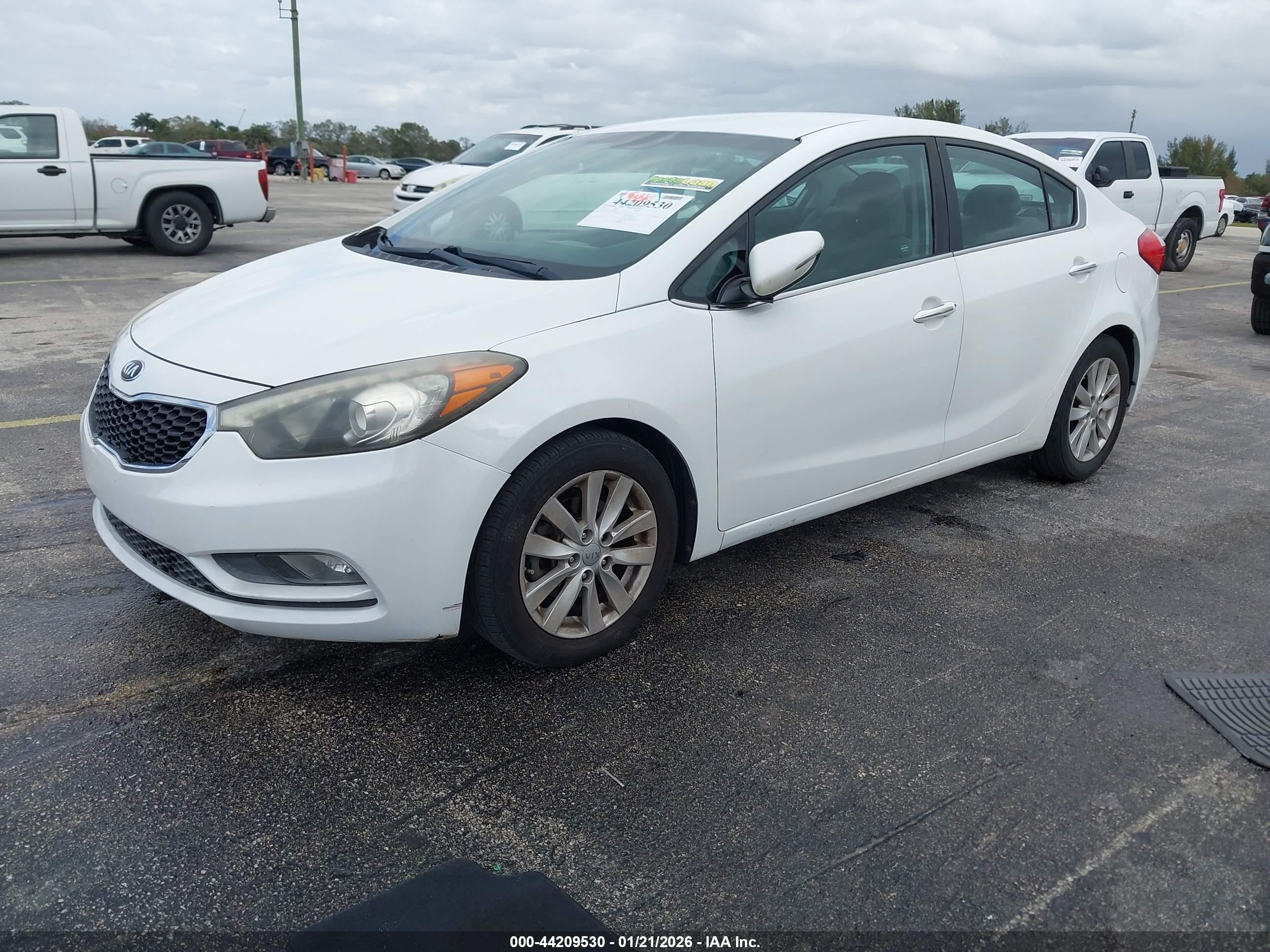 KIA FORTE image 2