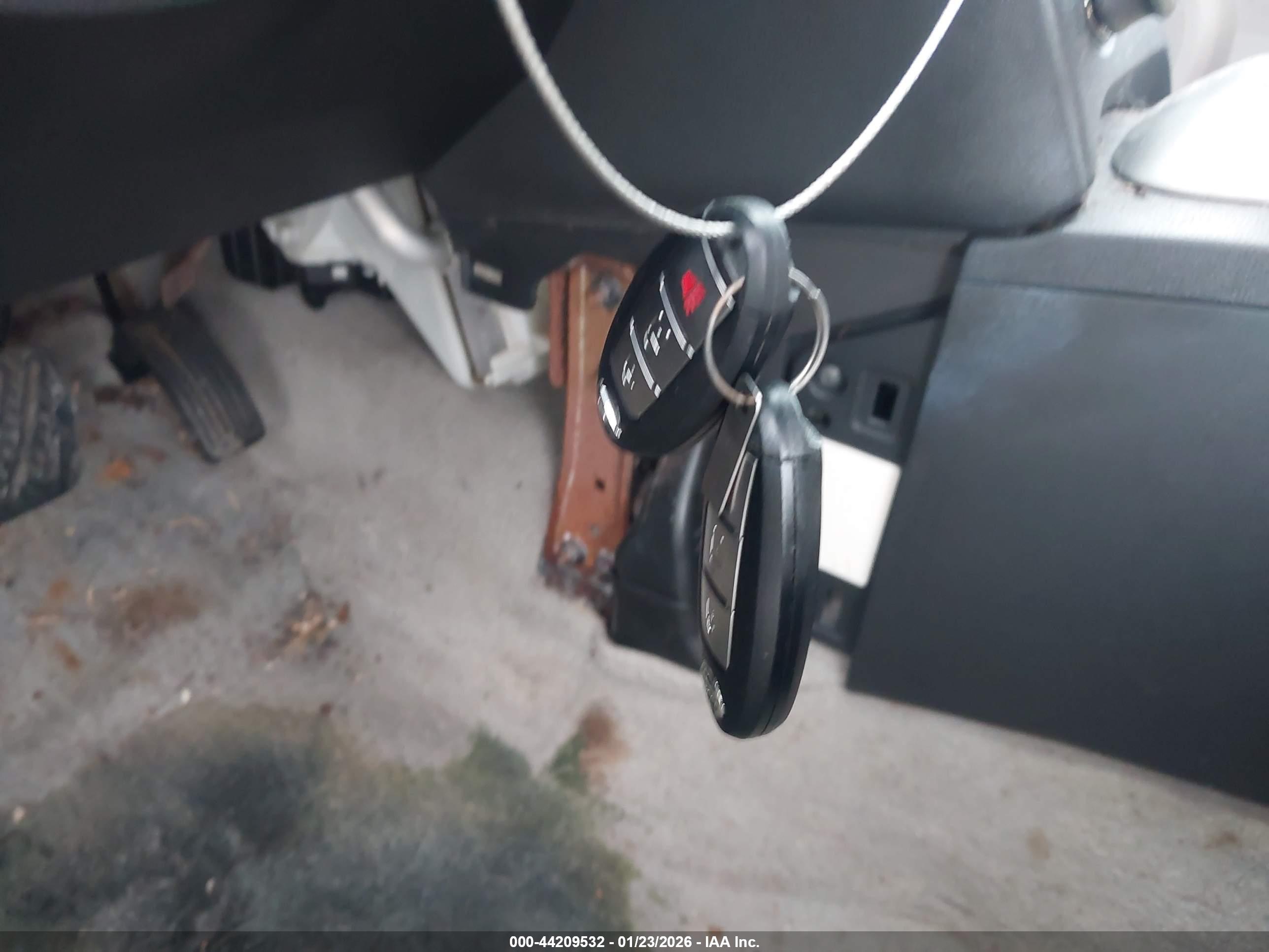NISSAN ROGUE image 11