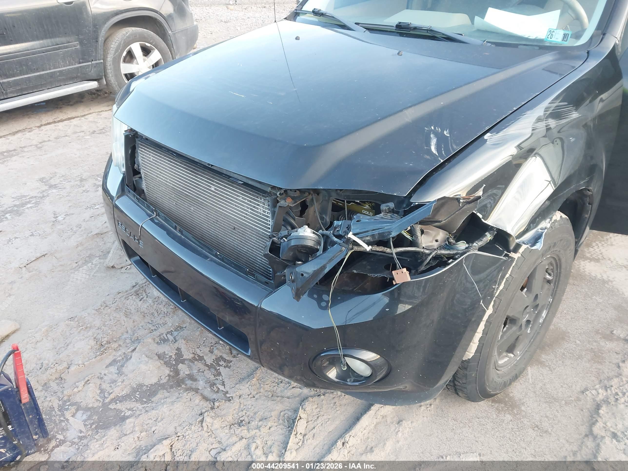 FORD ESCAPE image 6