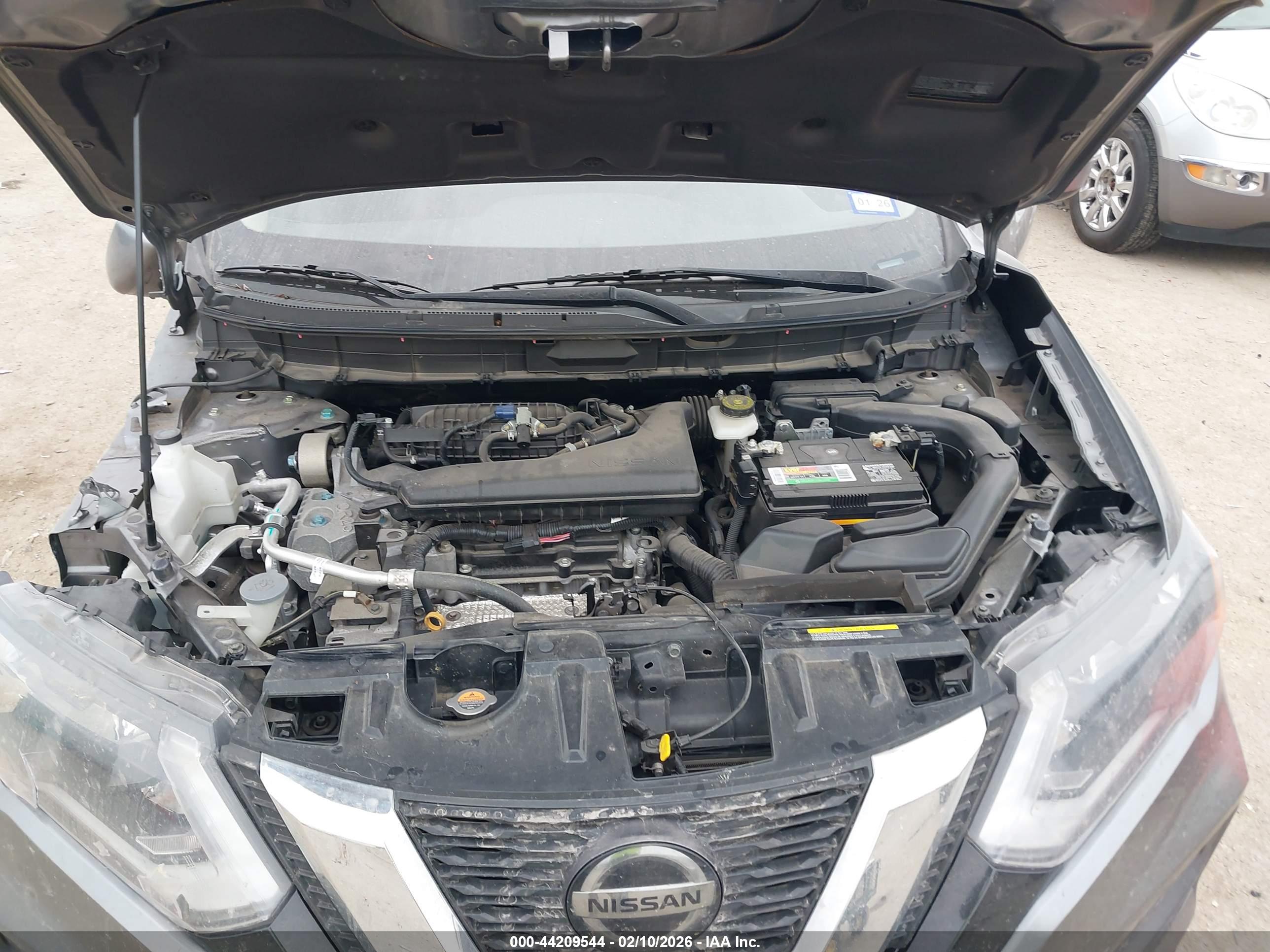 NISSAN ROGUE image 10
