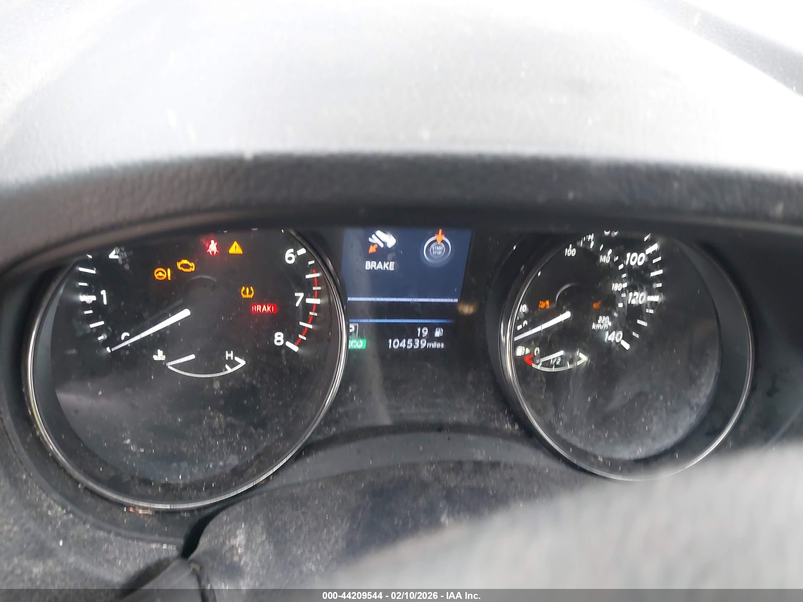 NISSAN ROGUE image 7