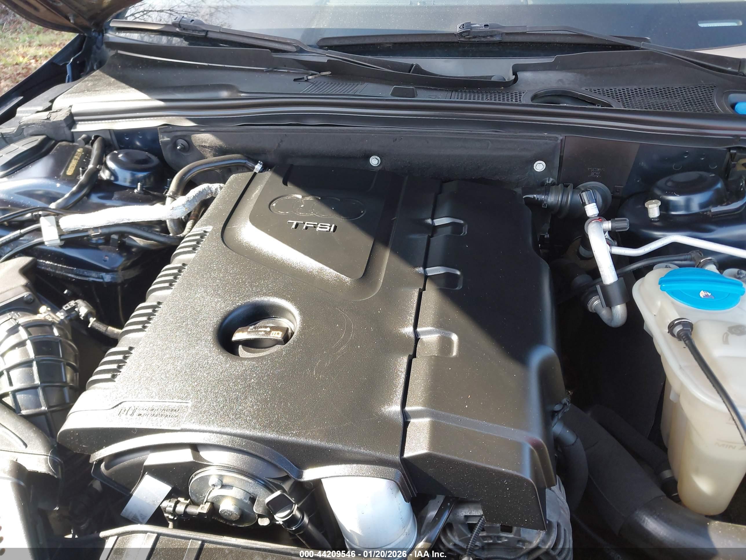 AUDI A4 image 10