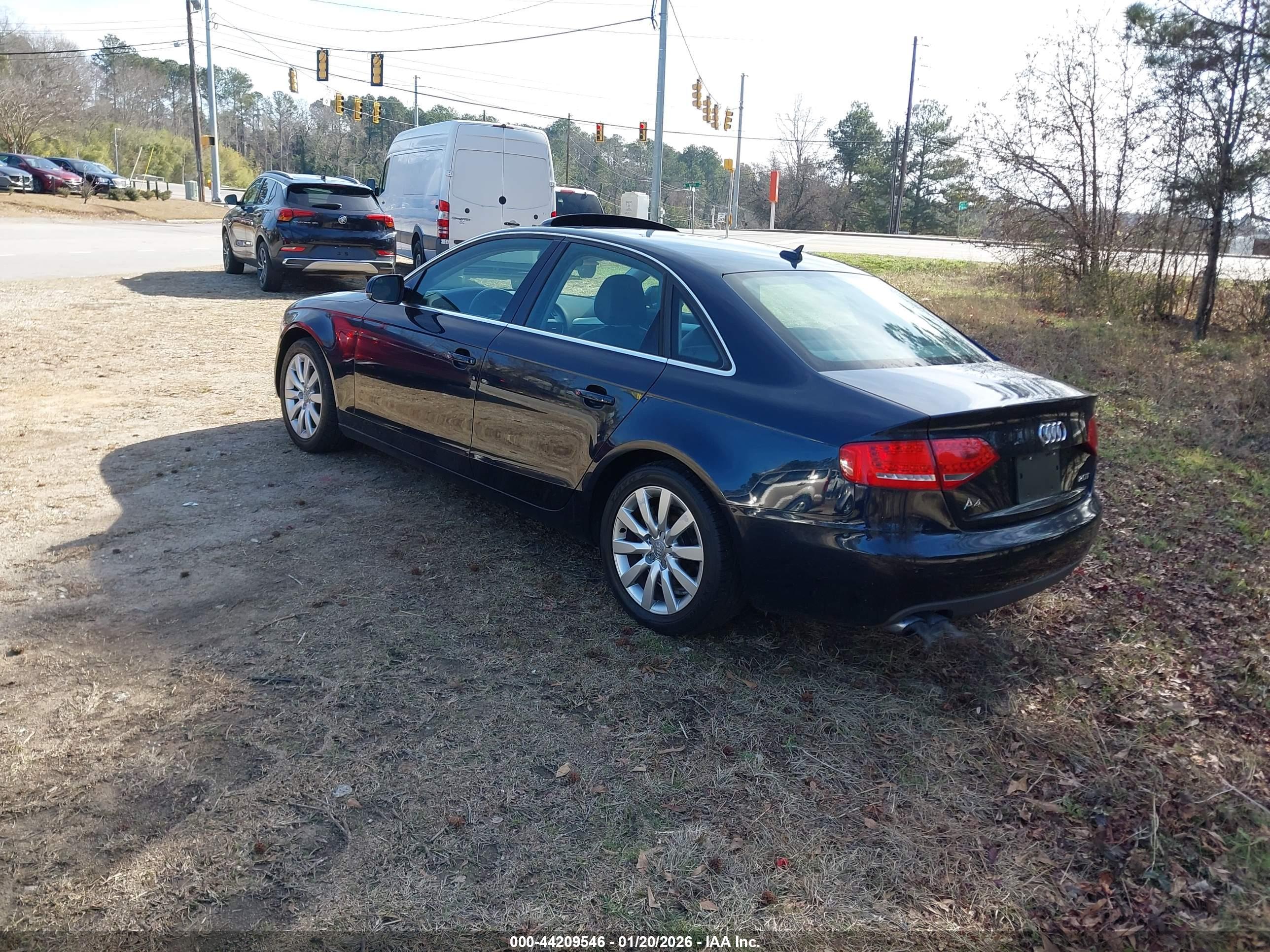 AUDI A4 image 3