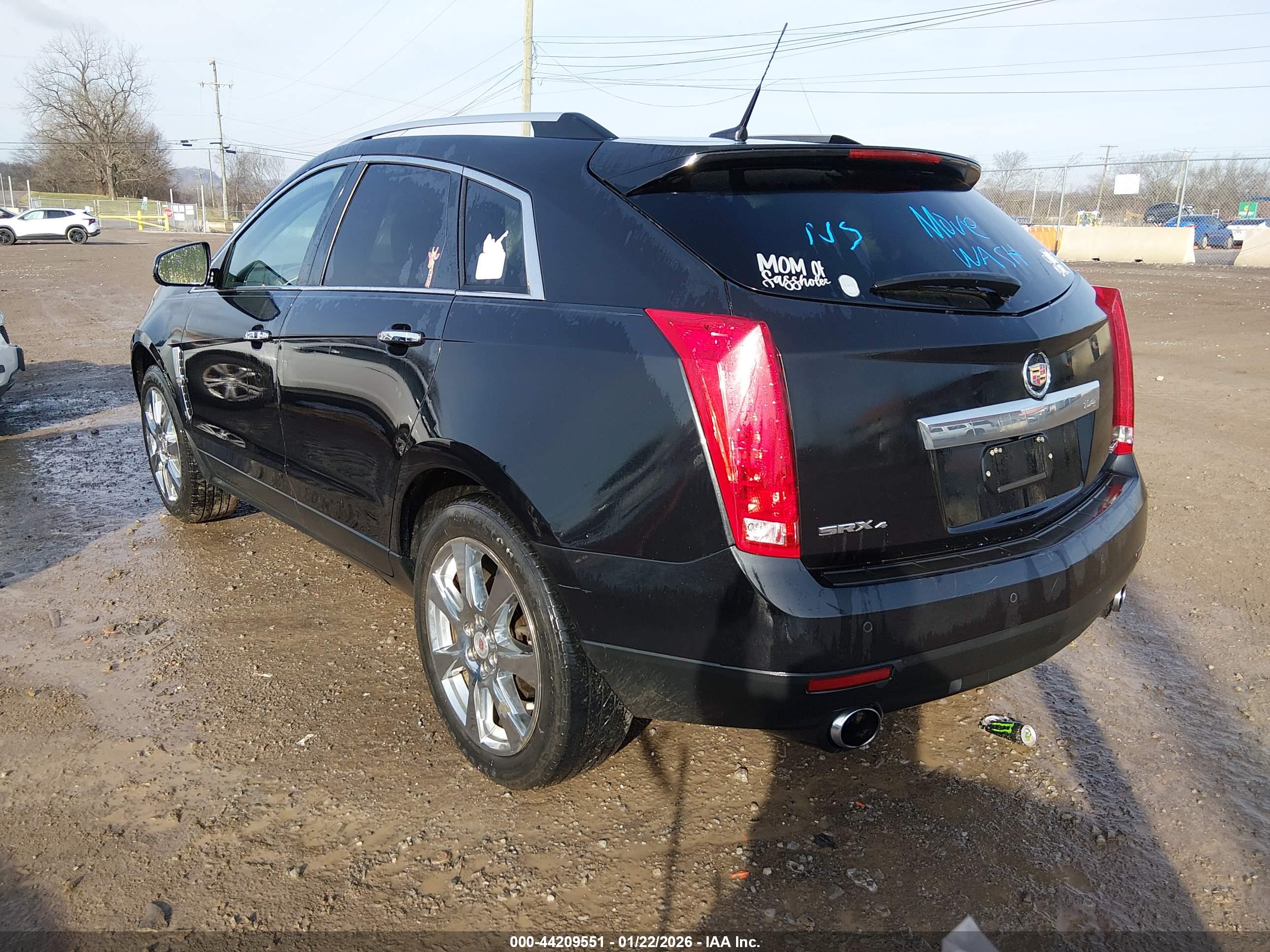 CADILLAC SRX image 3