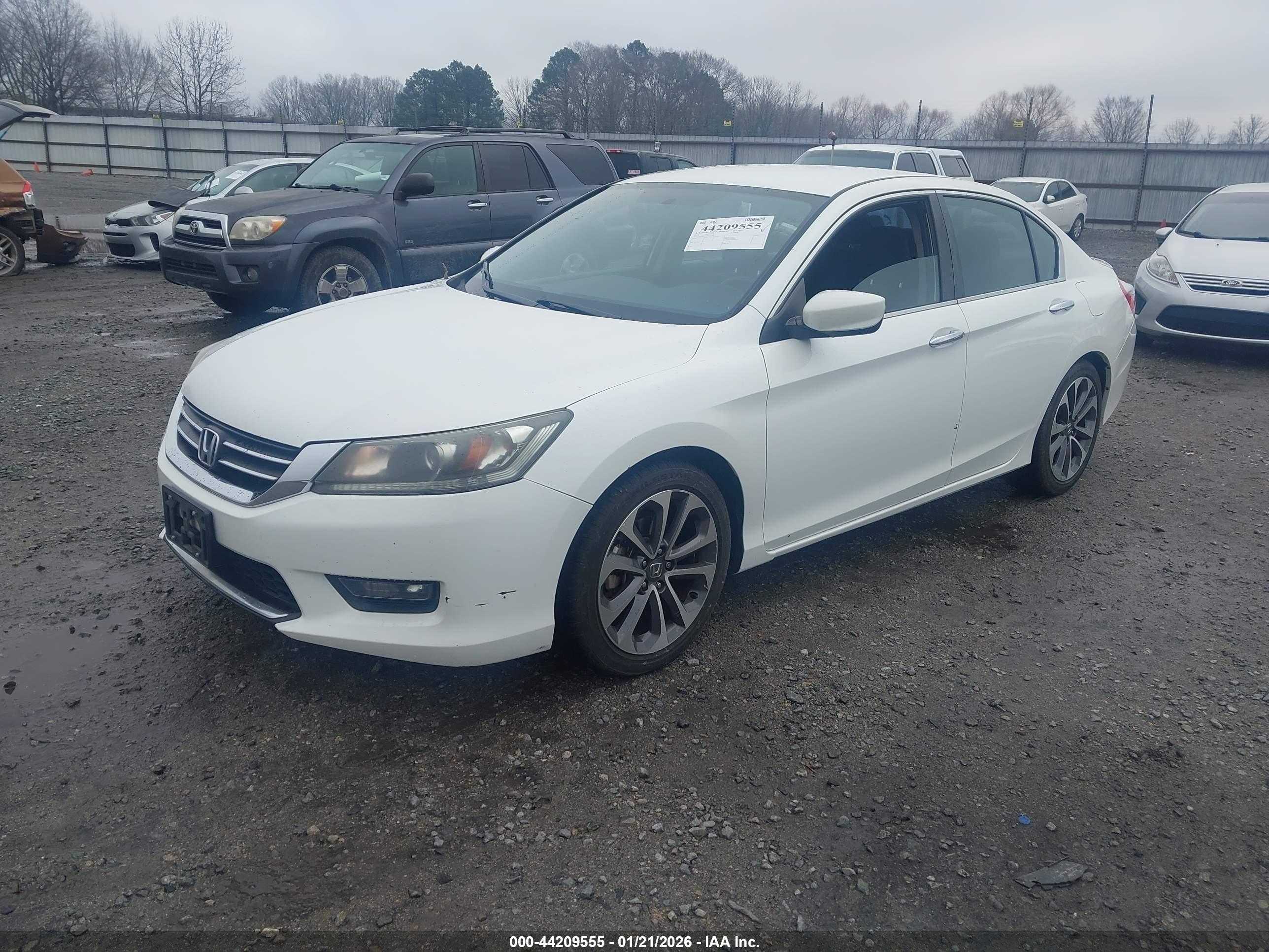 HONDA ACCORD image 2