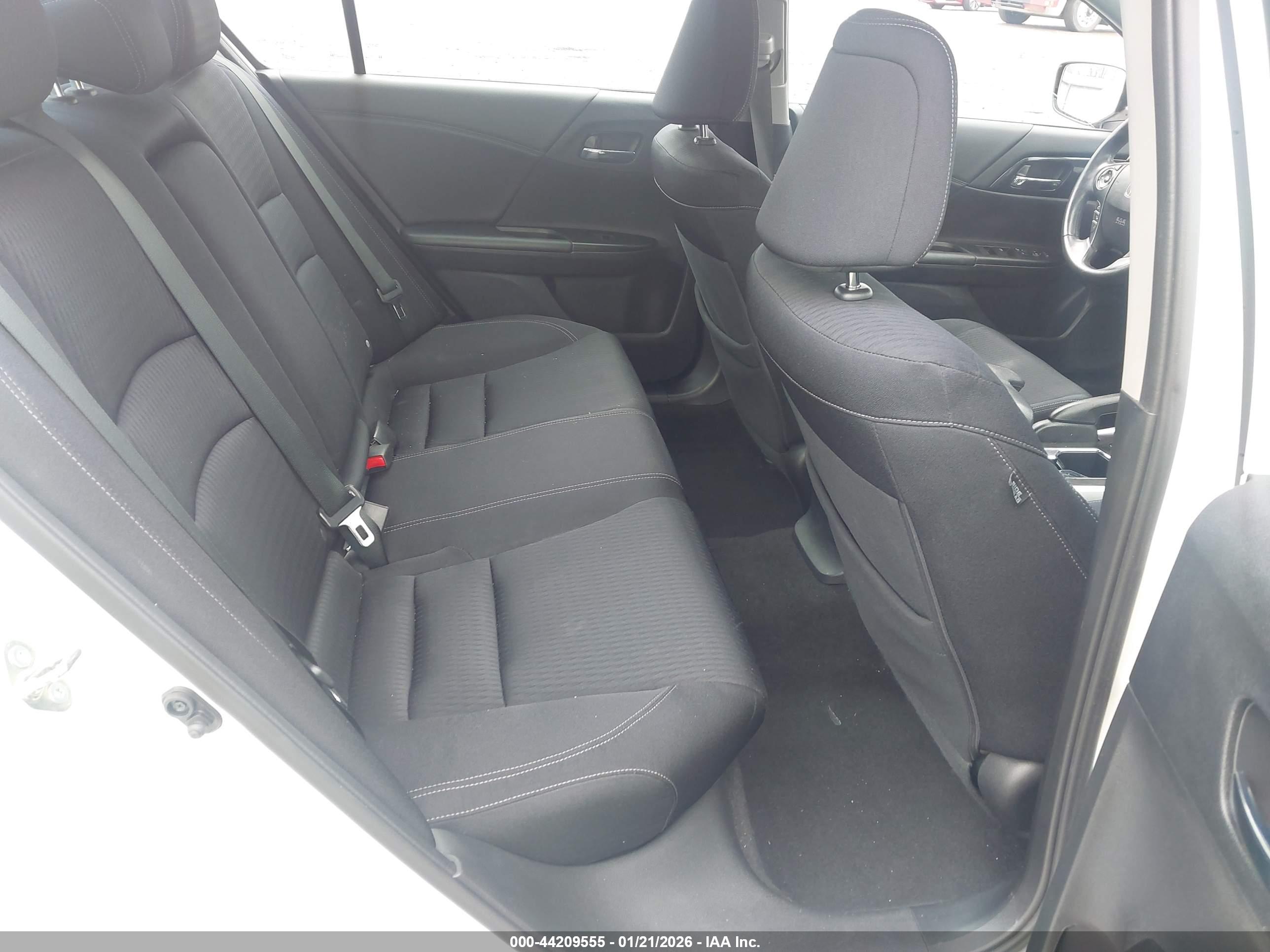 HONDA ACCORD image 8