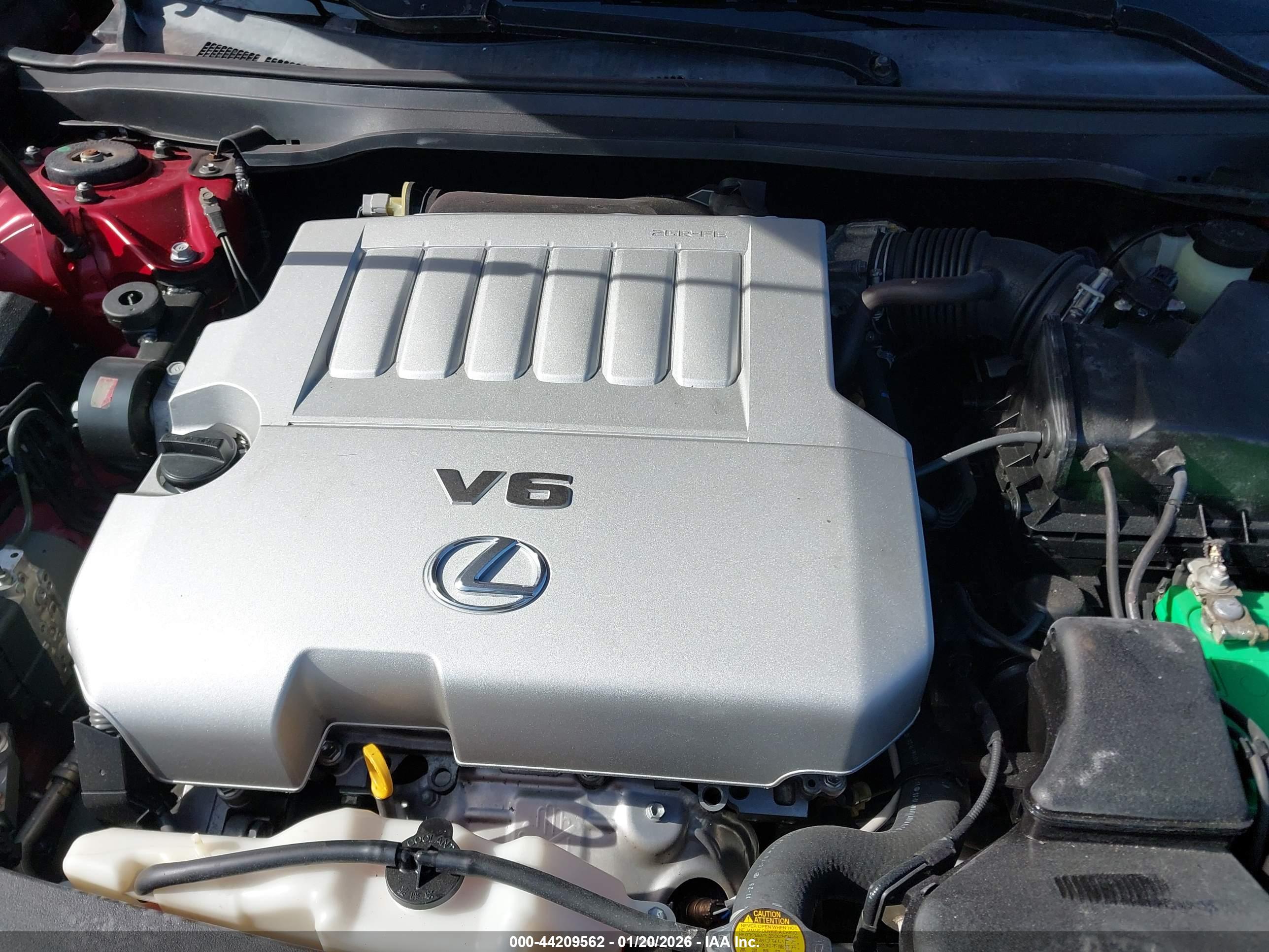 LEXUS ES image 10