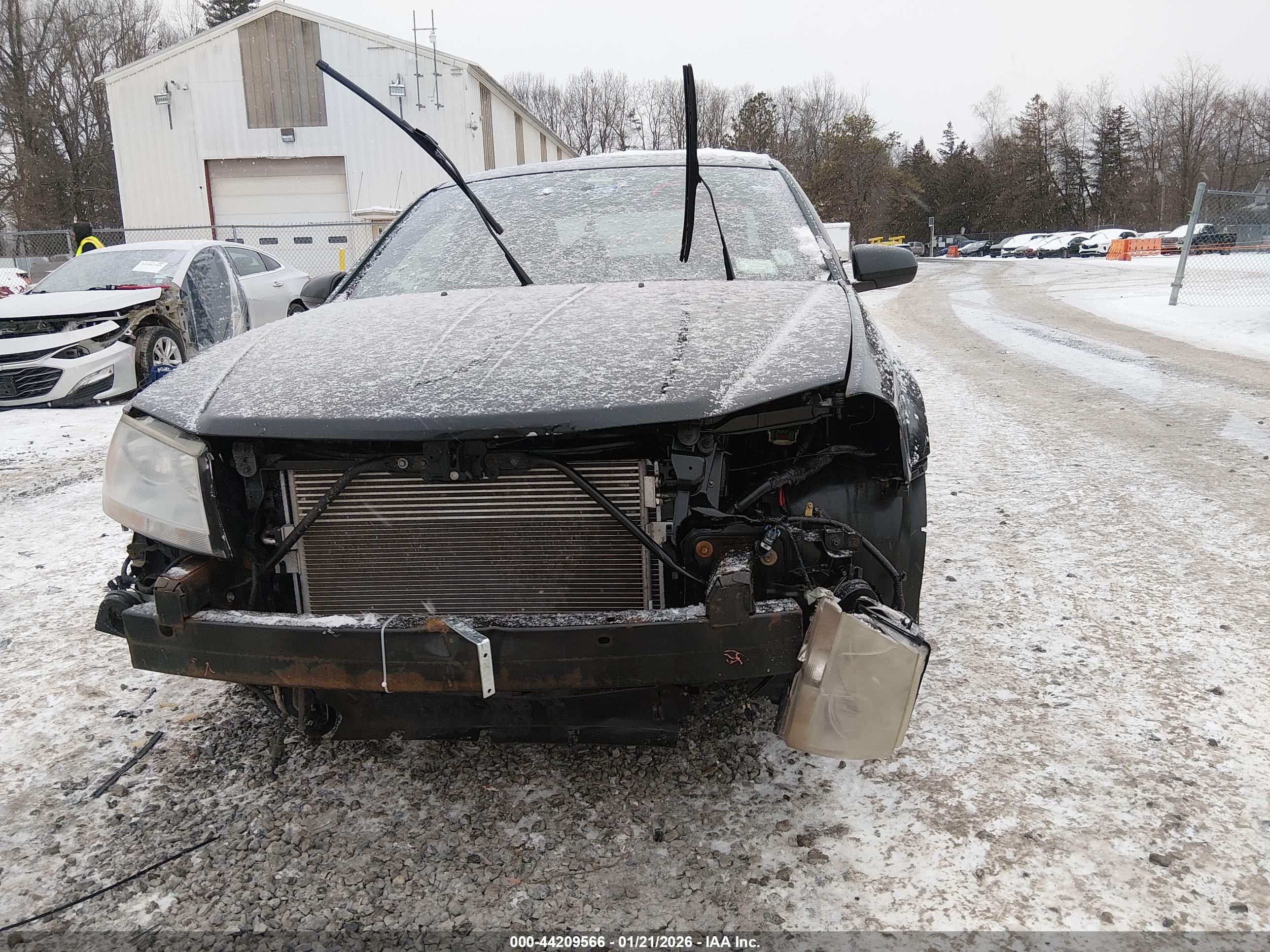 DODGE AVENGER image 6