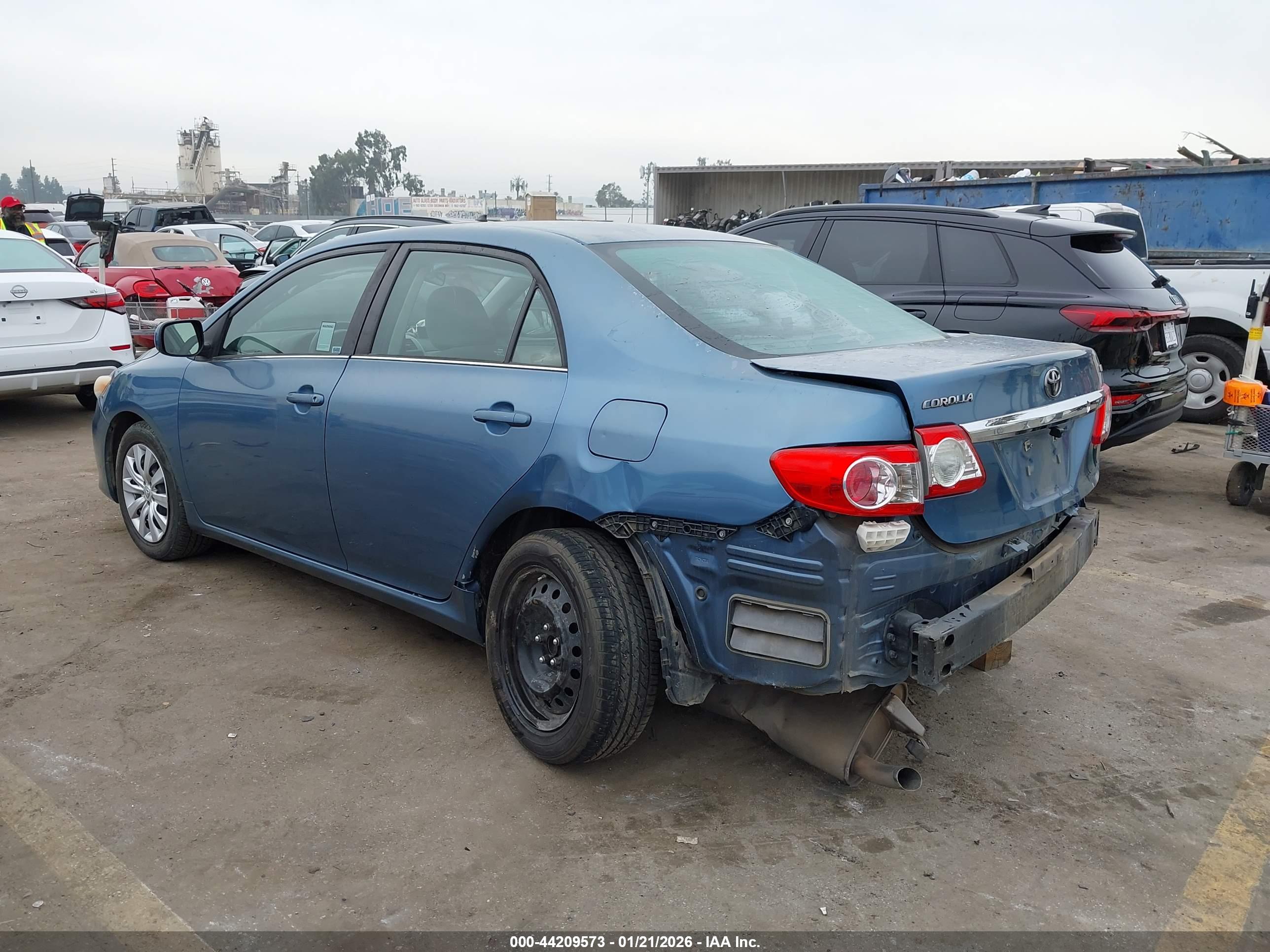 TOYOTA COROLLA image 3