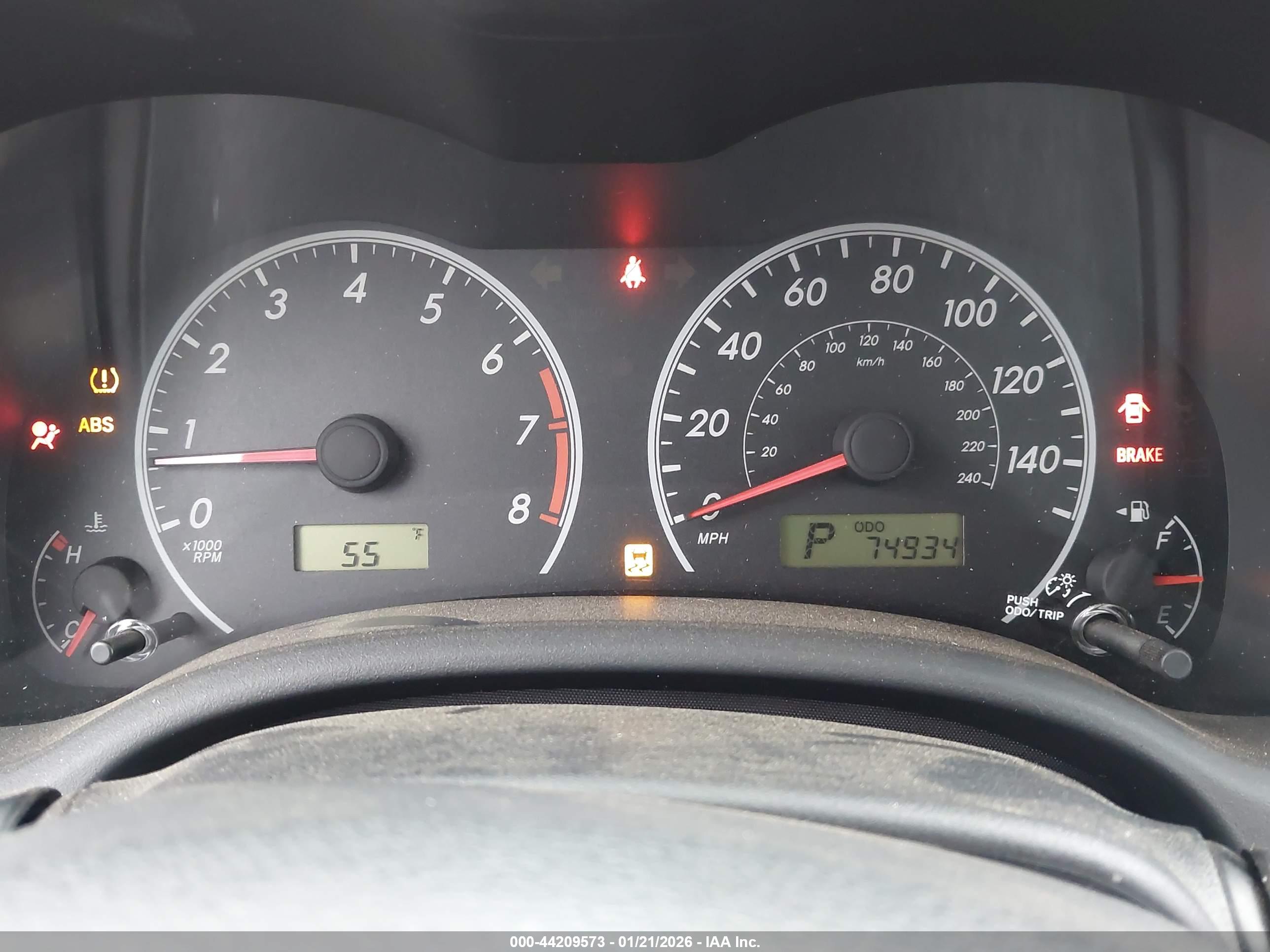 TOYOTA COROLLA image 7