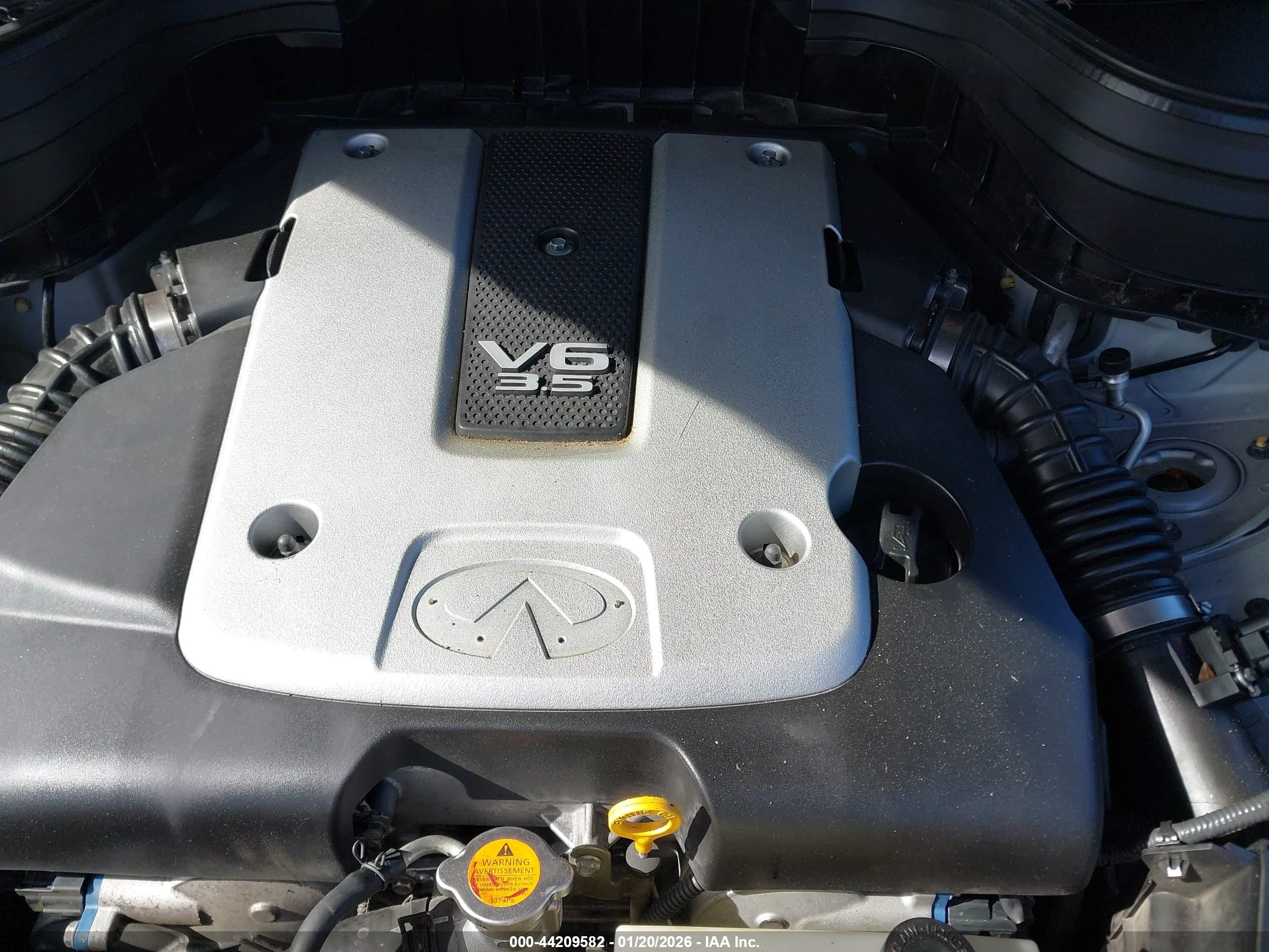 INFINITI EX35 image 10