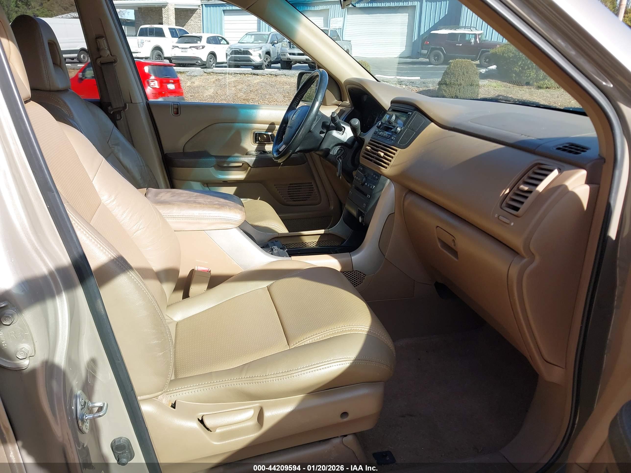 HONDA PILOT image 5
