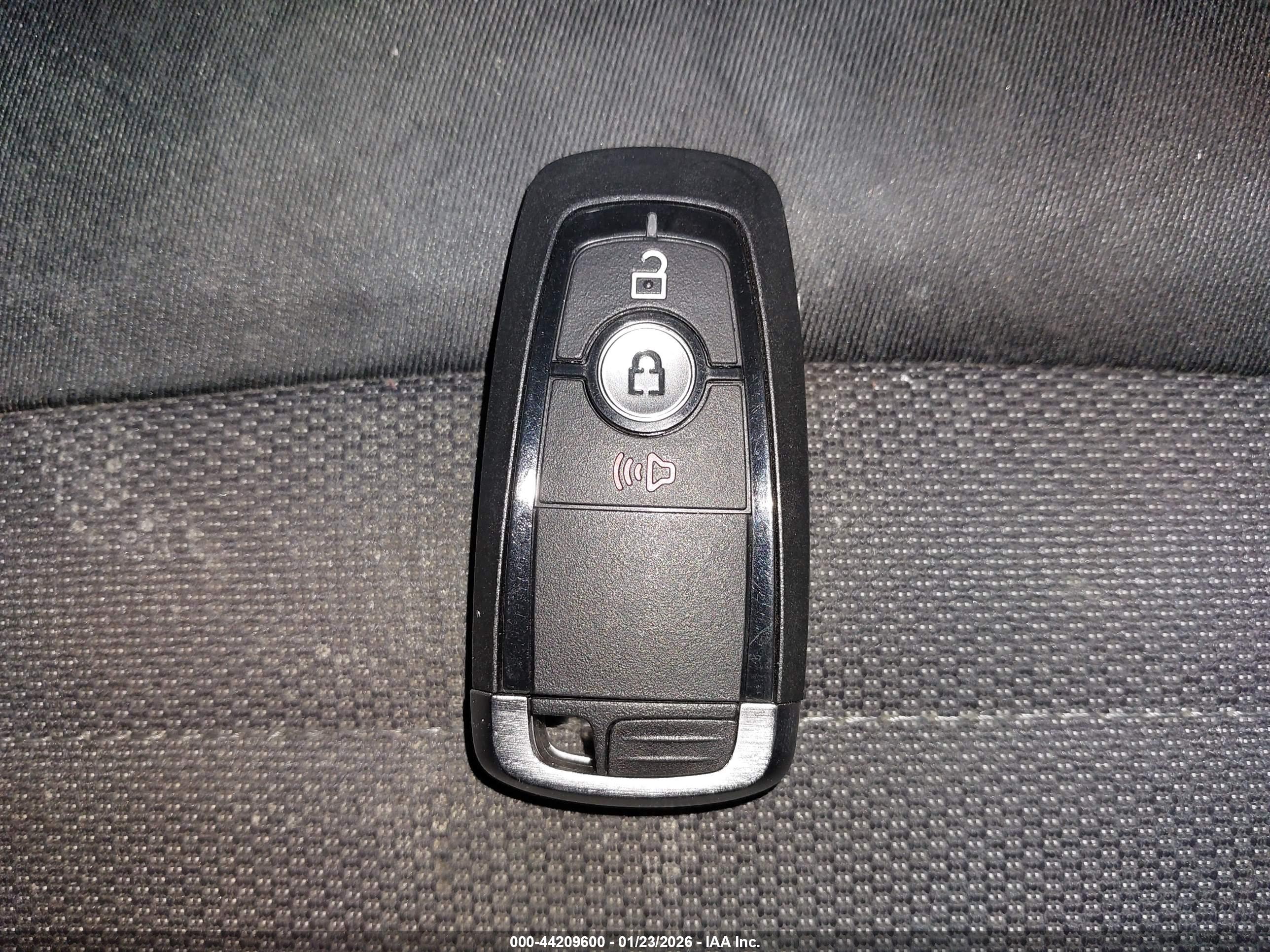 FORD EDGE image 11