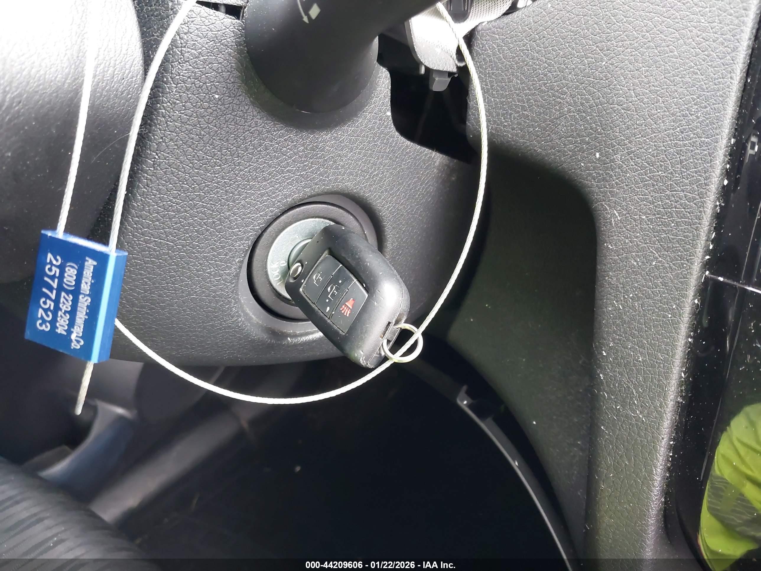 NISSAN ROGUE image 11