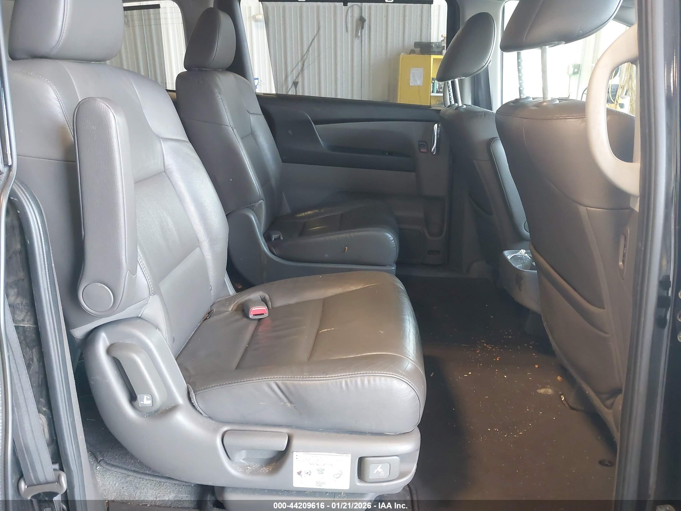 HONDA ODYSSEY image 8