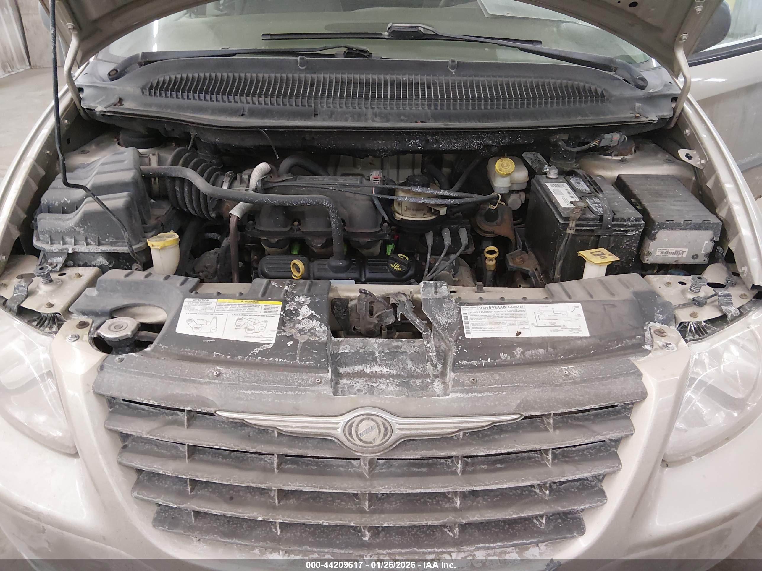 CHRYSLER TOWN image 10