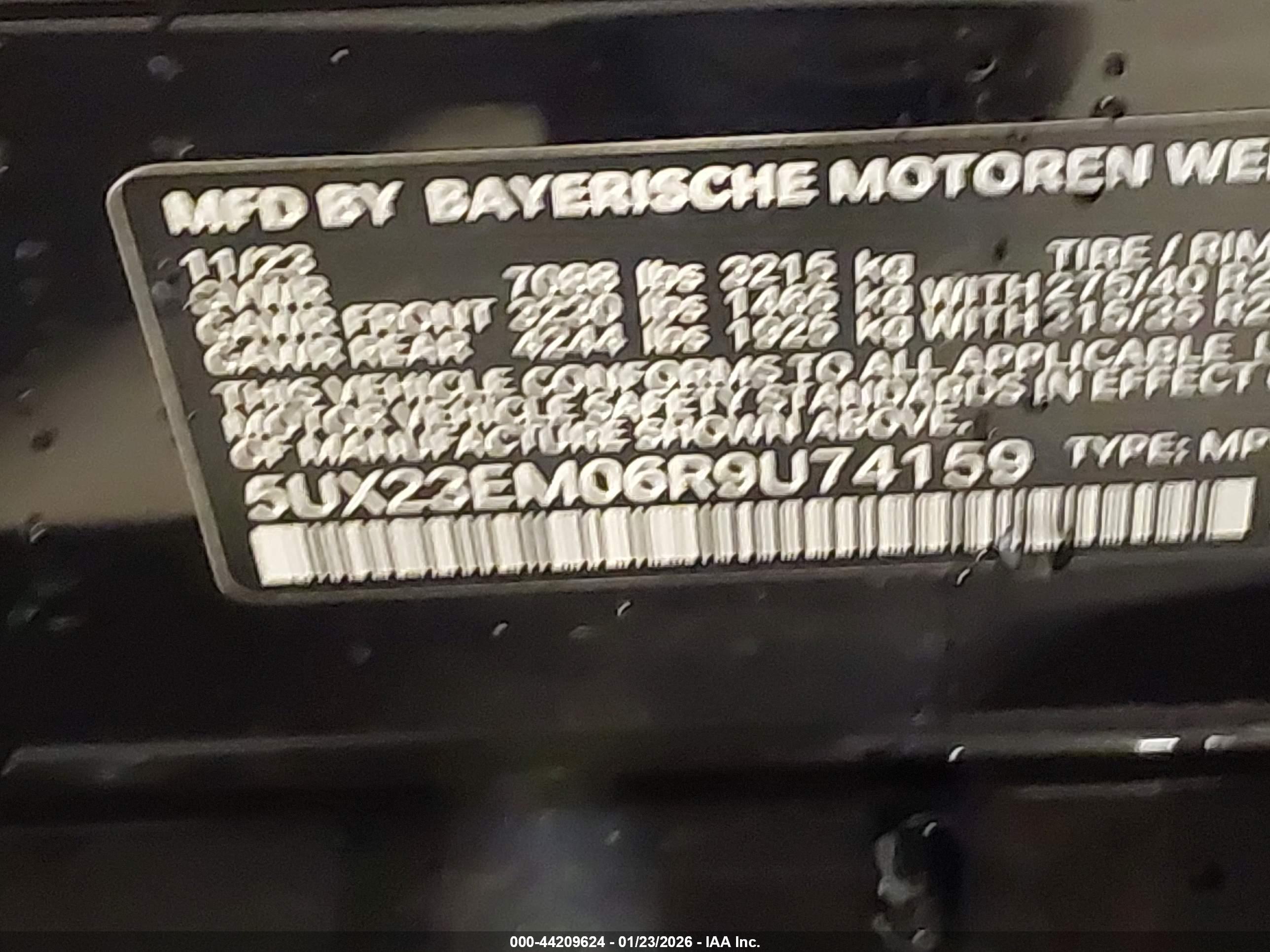BMW X7 image 9