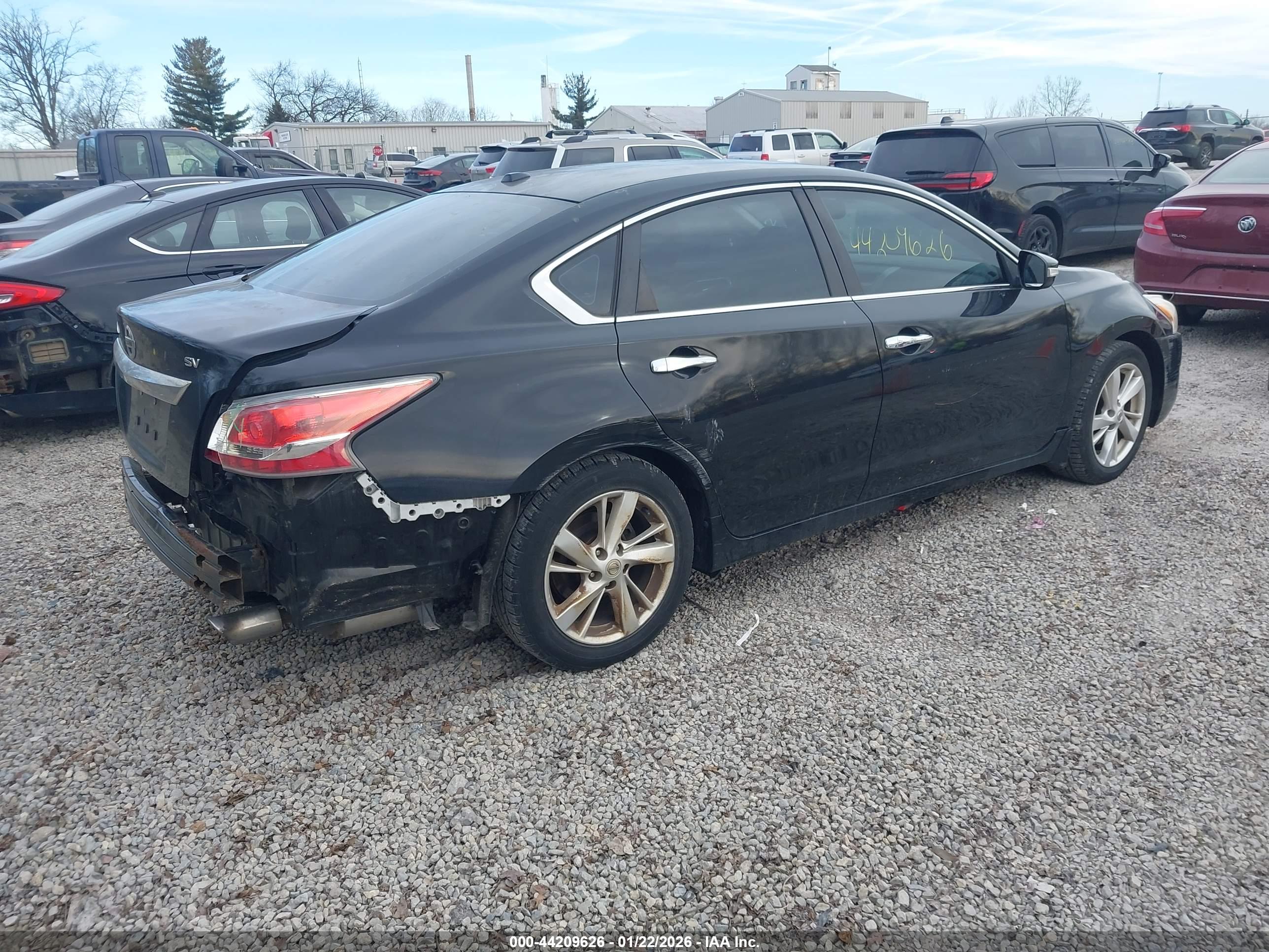 NISSAN ALTIMA image 4