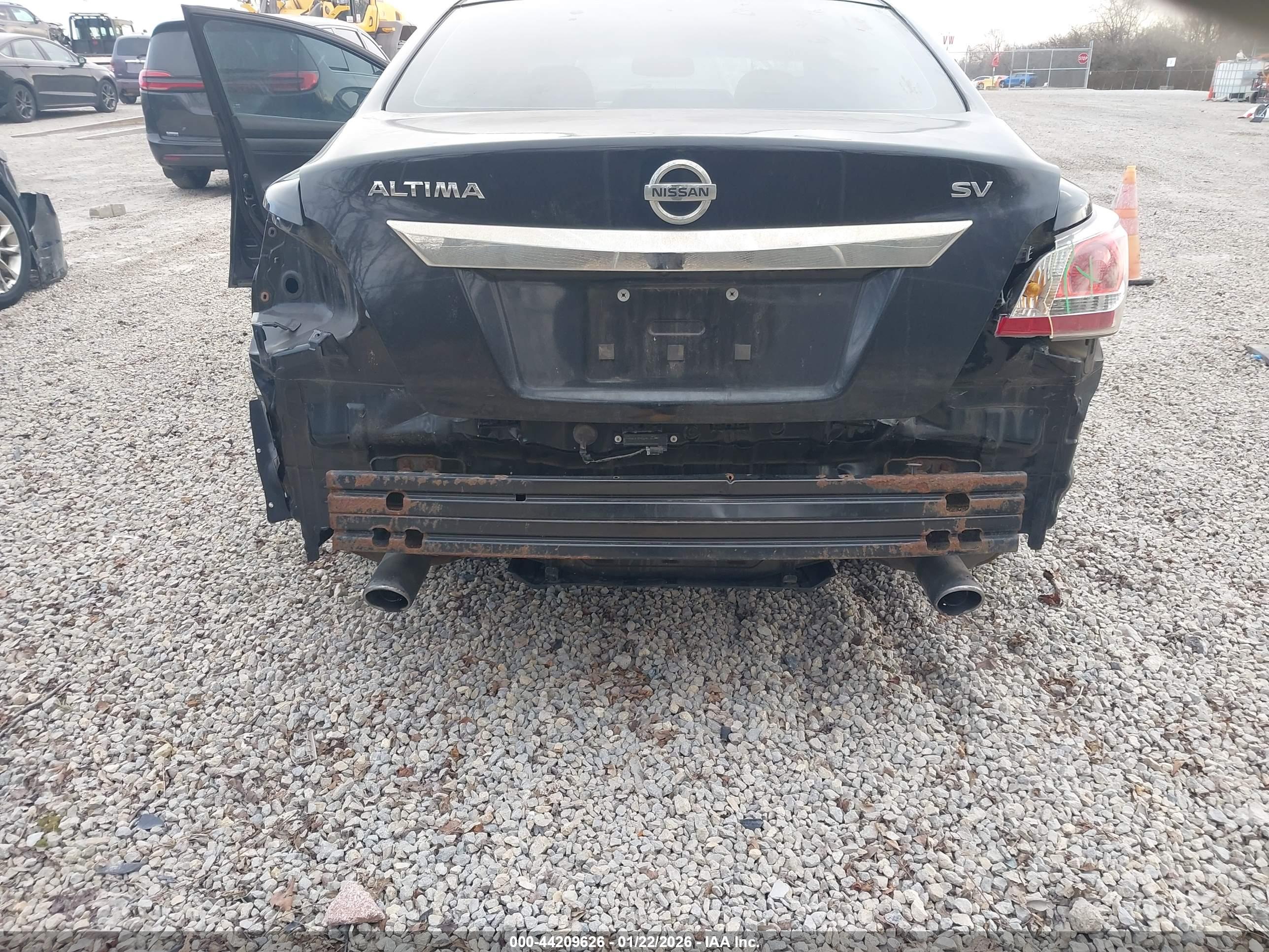 NISSAN ALTIMA image 6