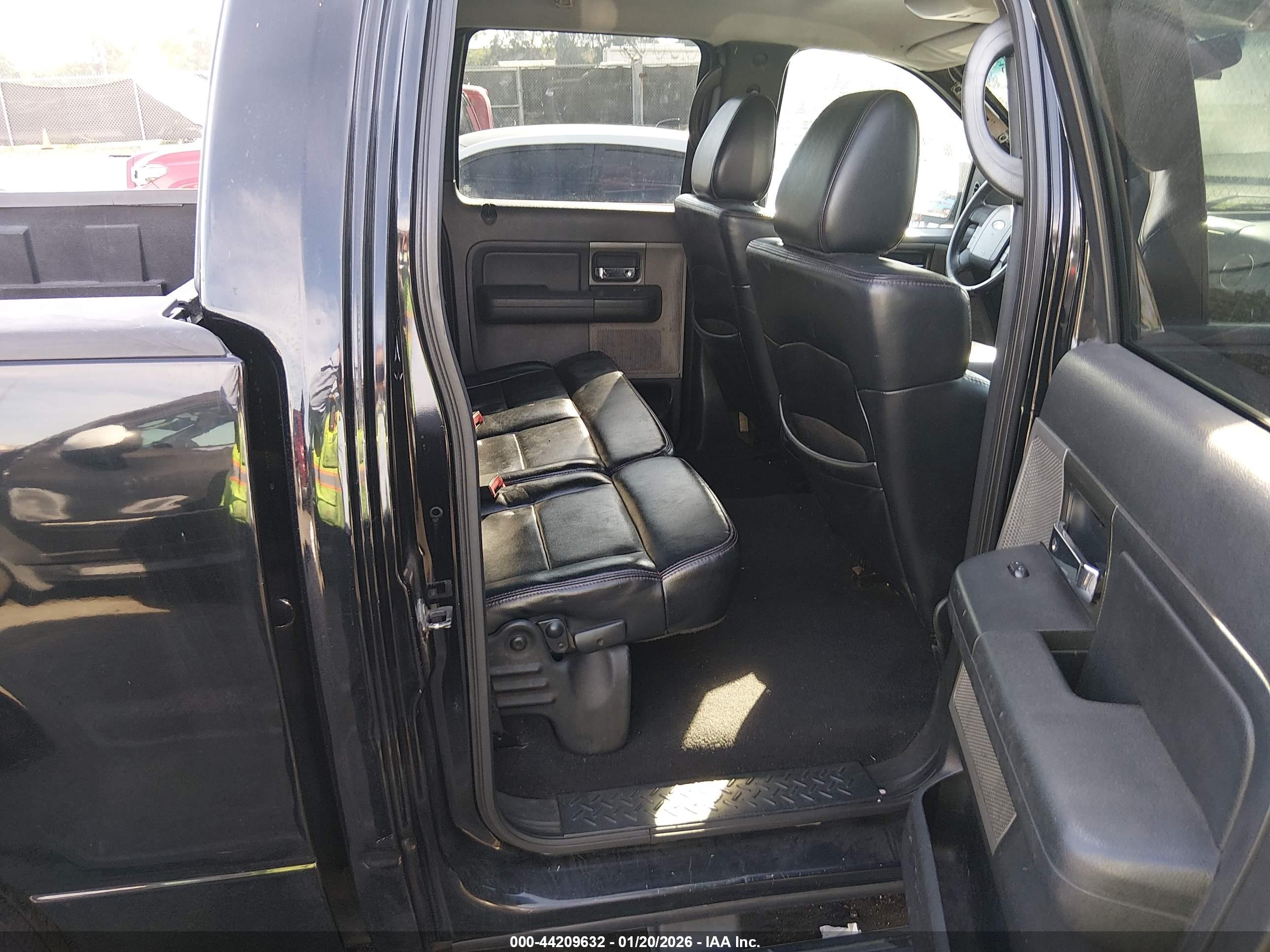 FORD F-150 image 8