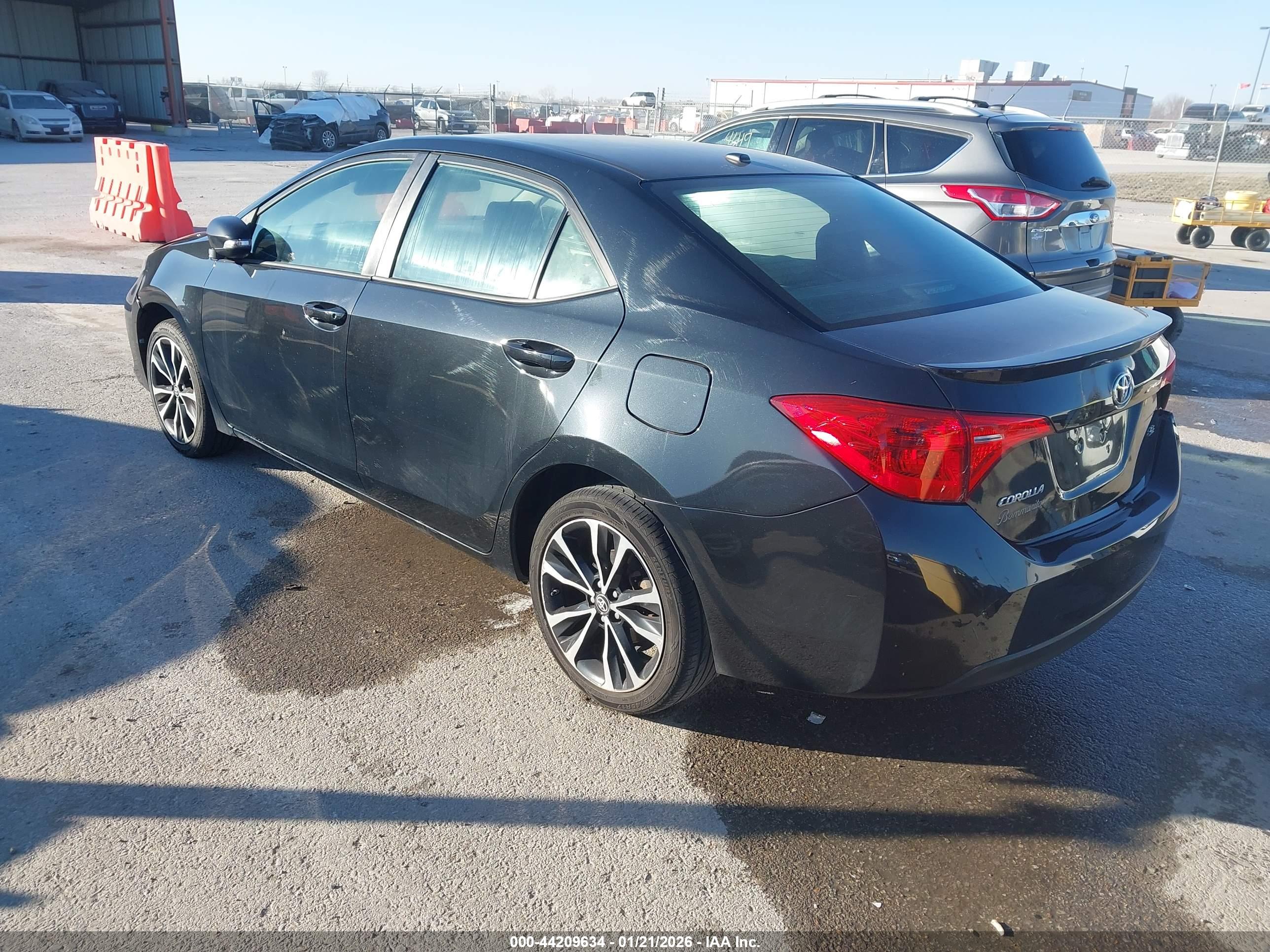 TOYOTA COROLLA image 3