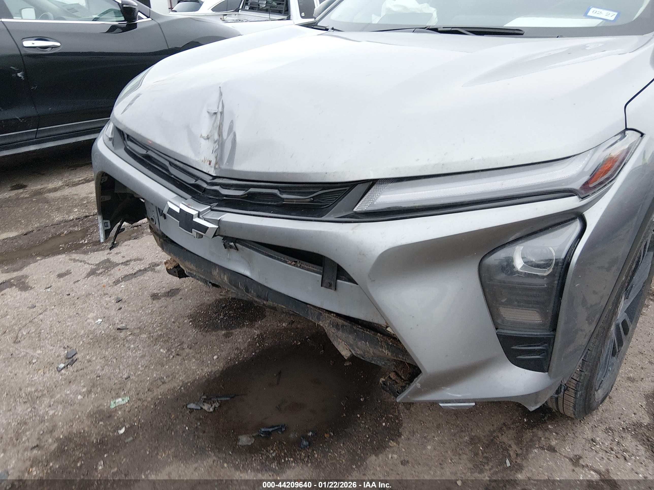 CHEVROLET TRAX image 6
