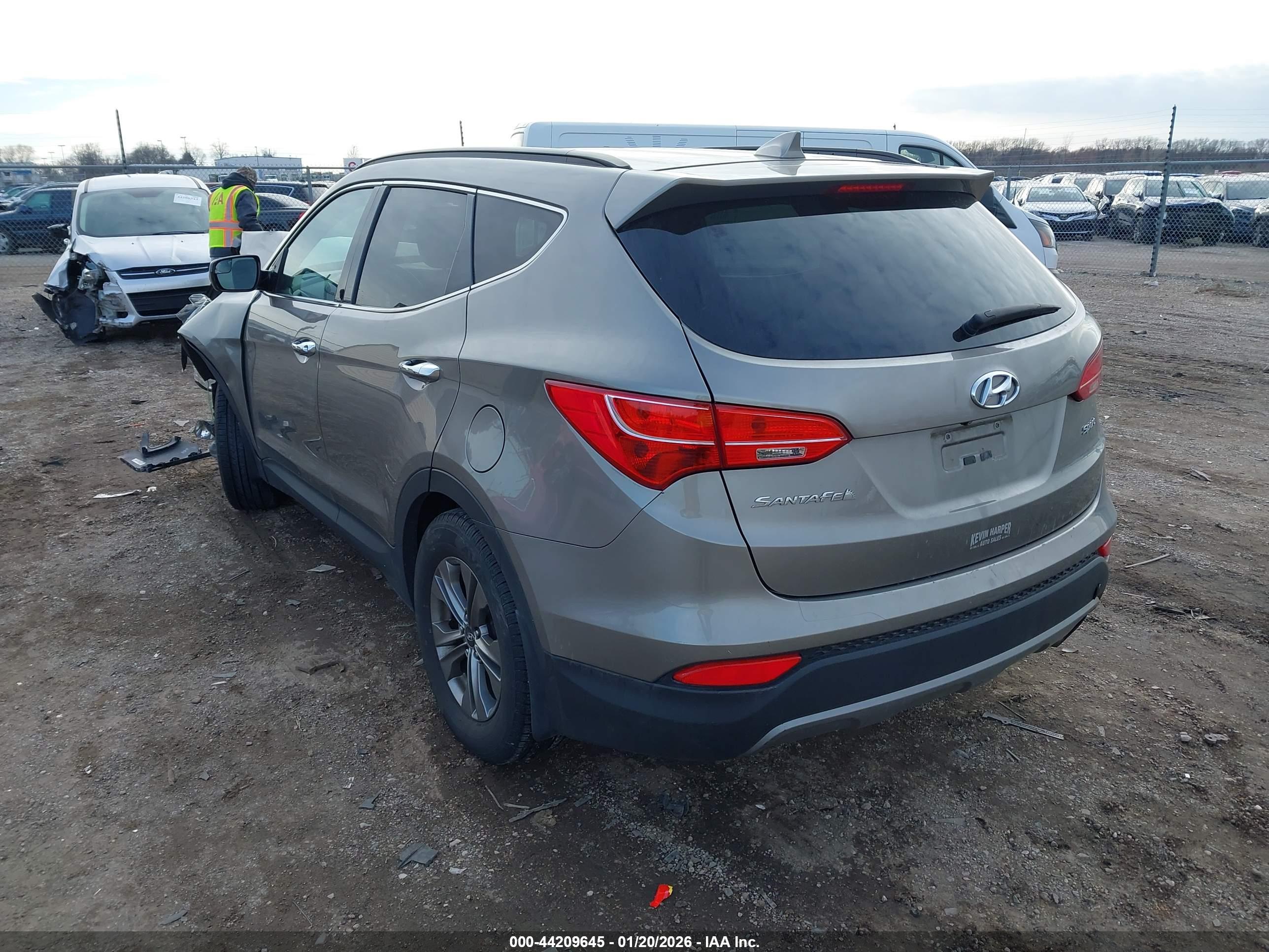 HYUNDAI SANTA image 3