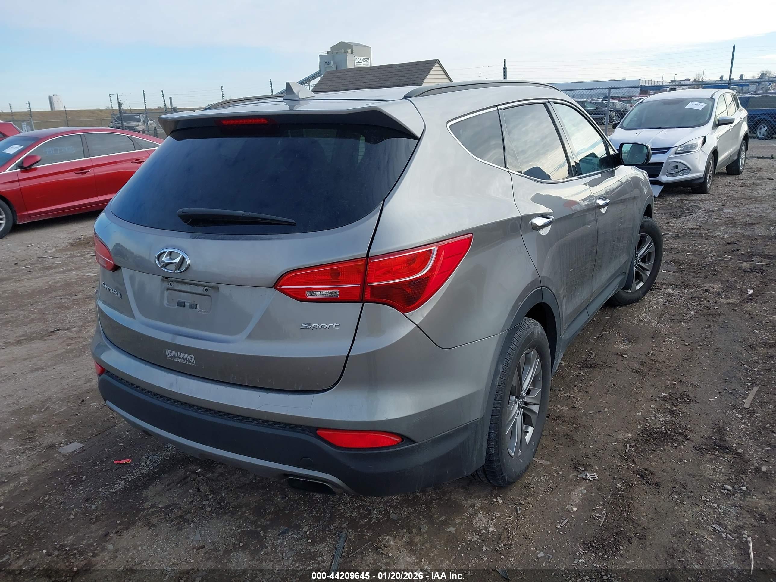 HYUNDAI SANTA image 4