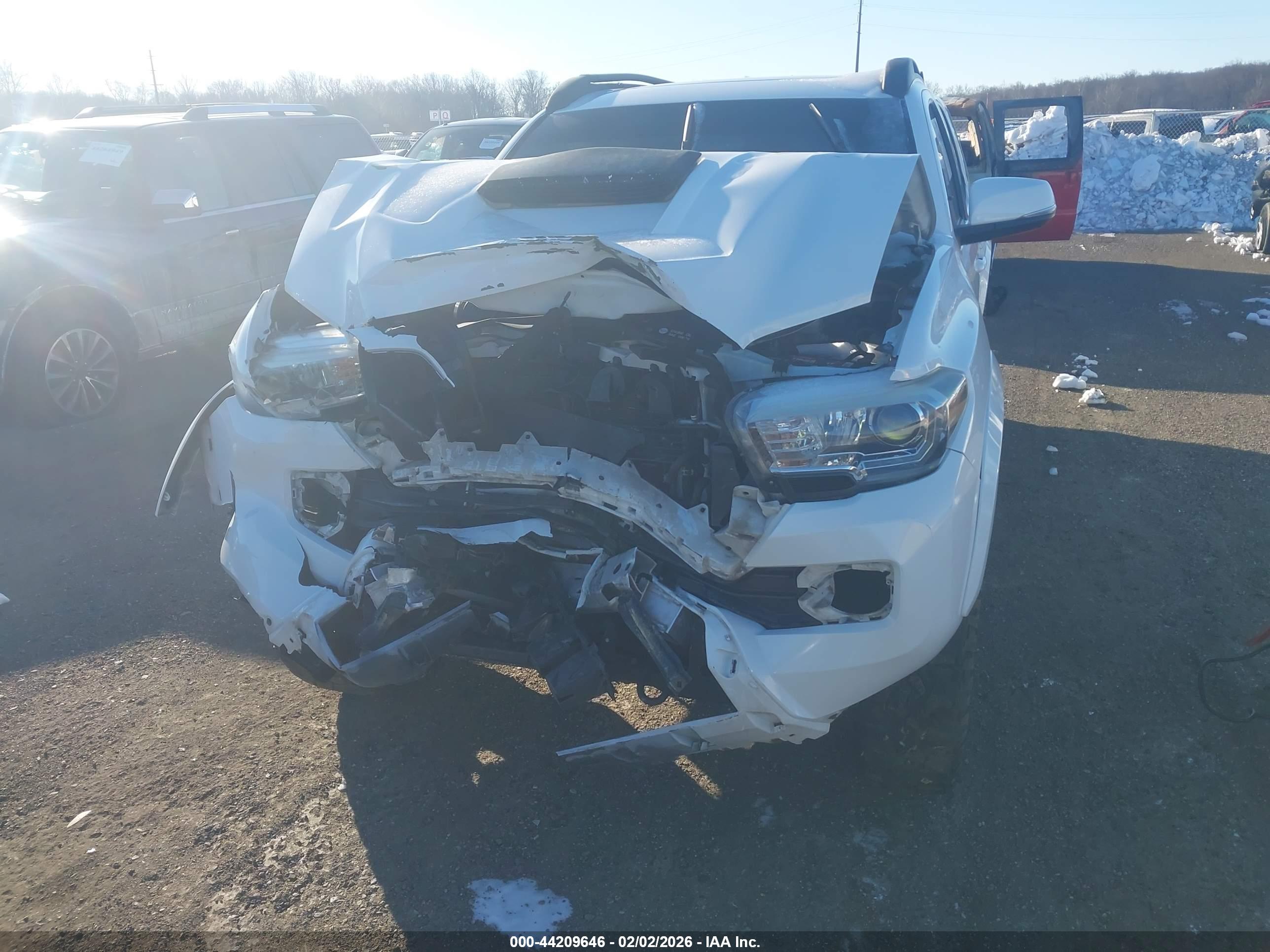 TOYOTA TACOMA image 6