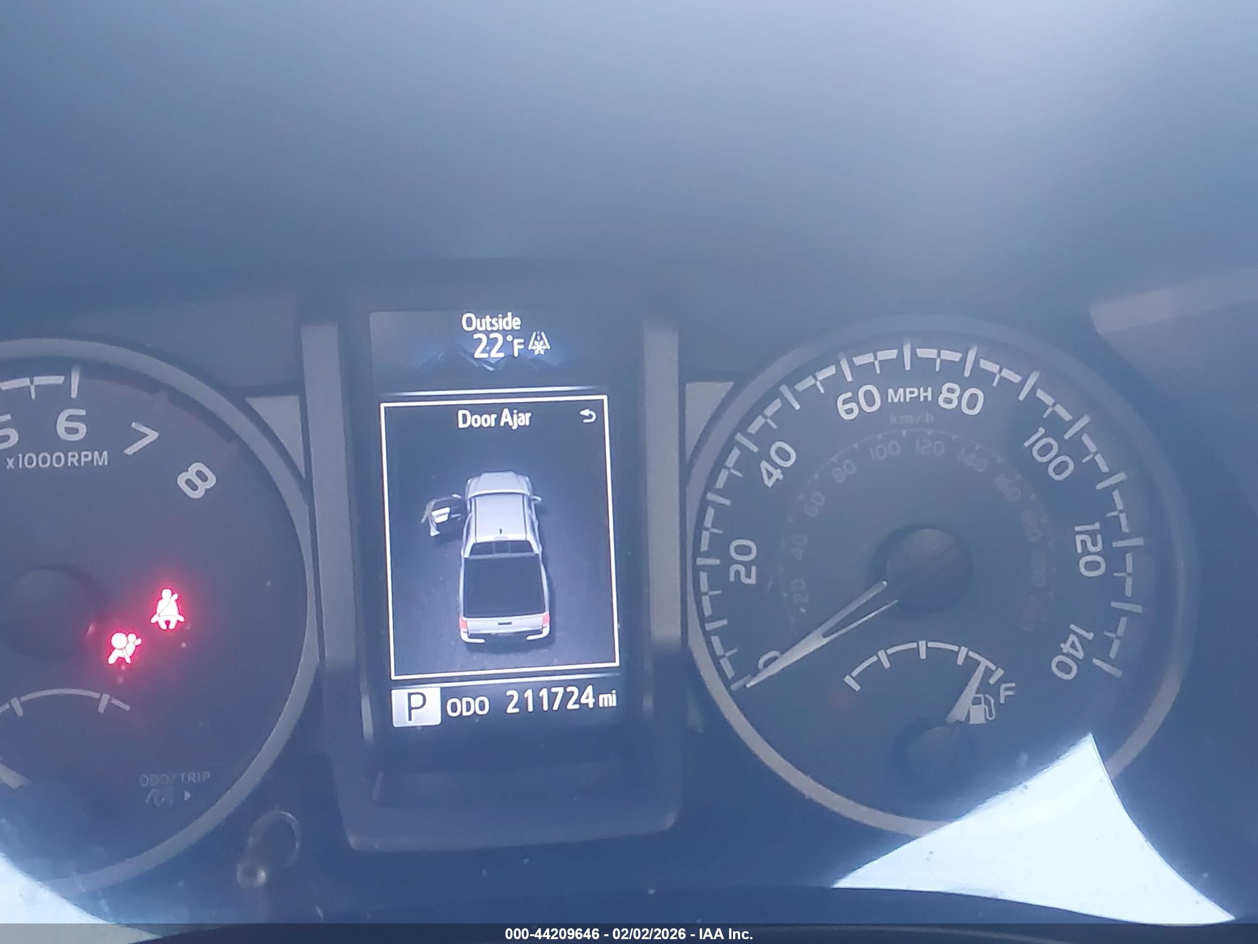 TOYOTA TACOMA image 7