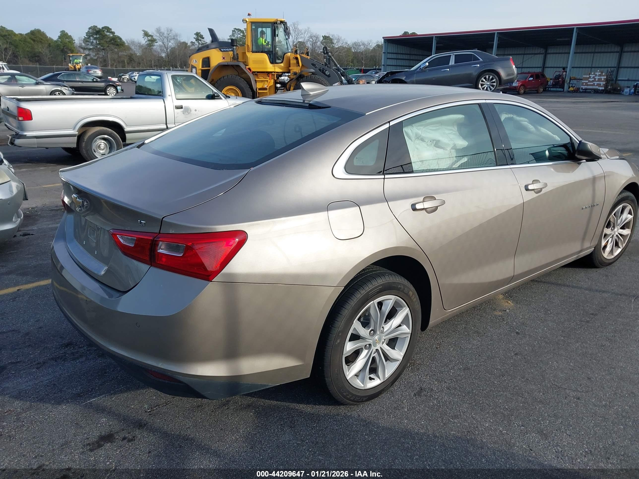 CHEVROLET MALIBU image 4