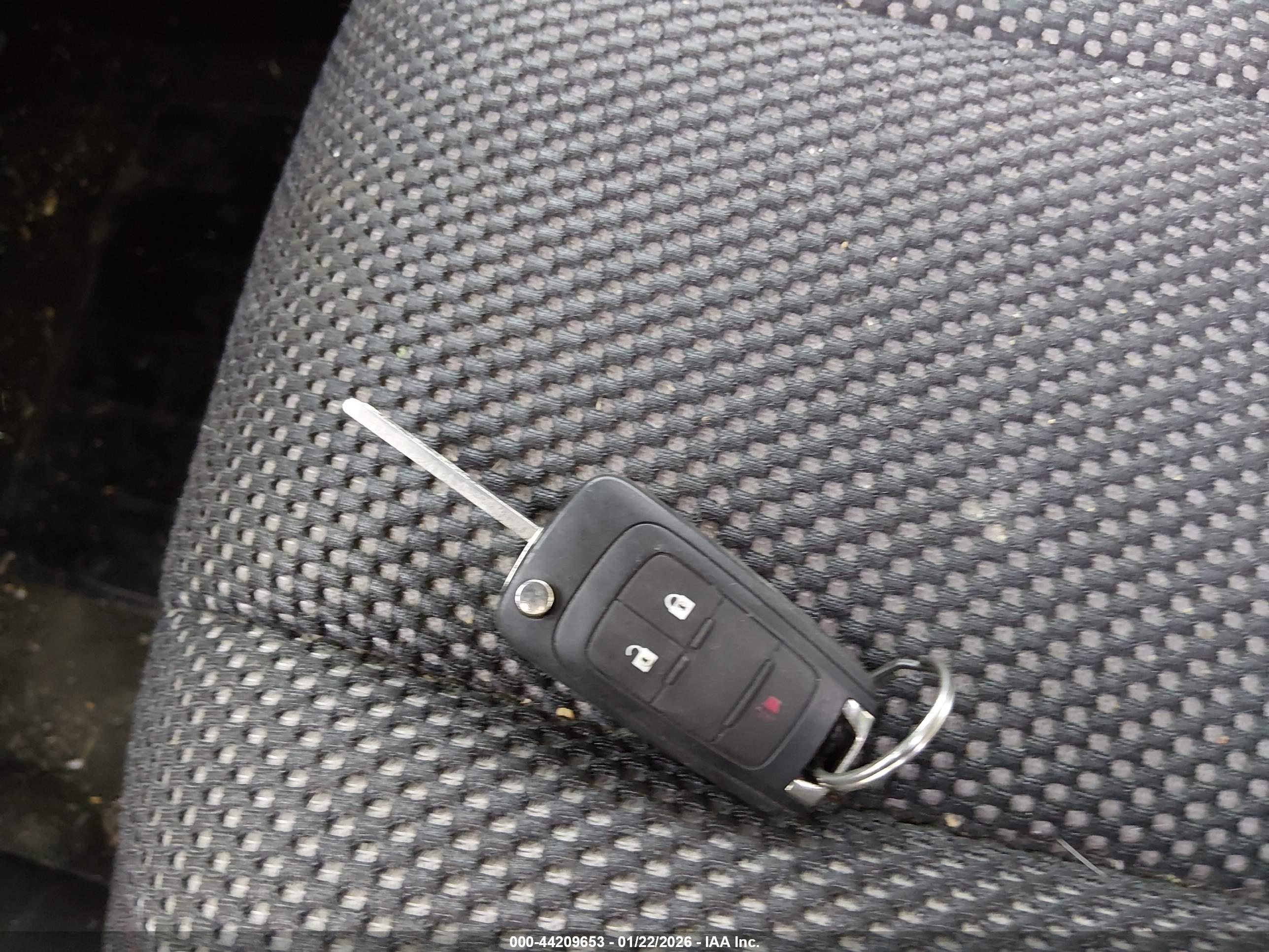 CHEVROLET EQUINOX image 11