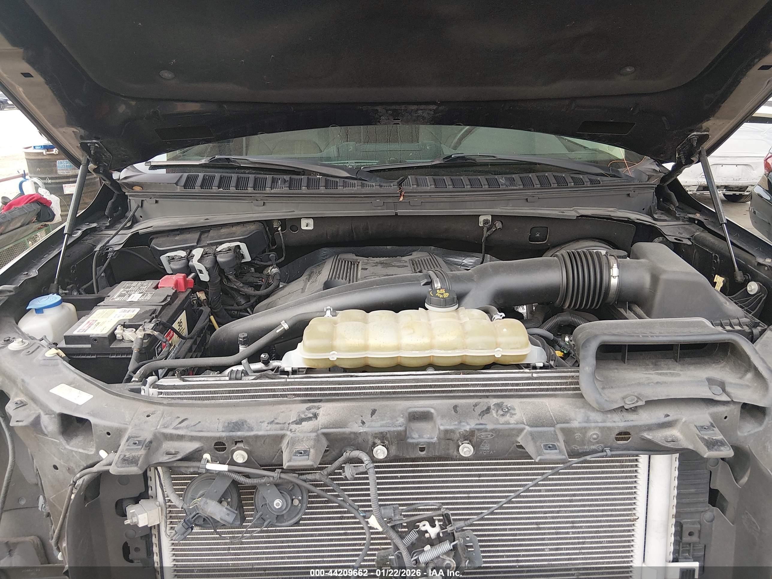 FORD EXPEDITION image 10