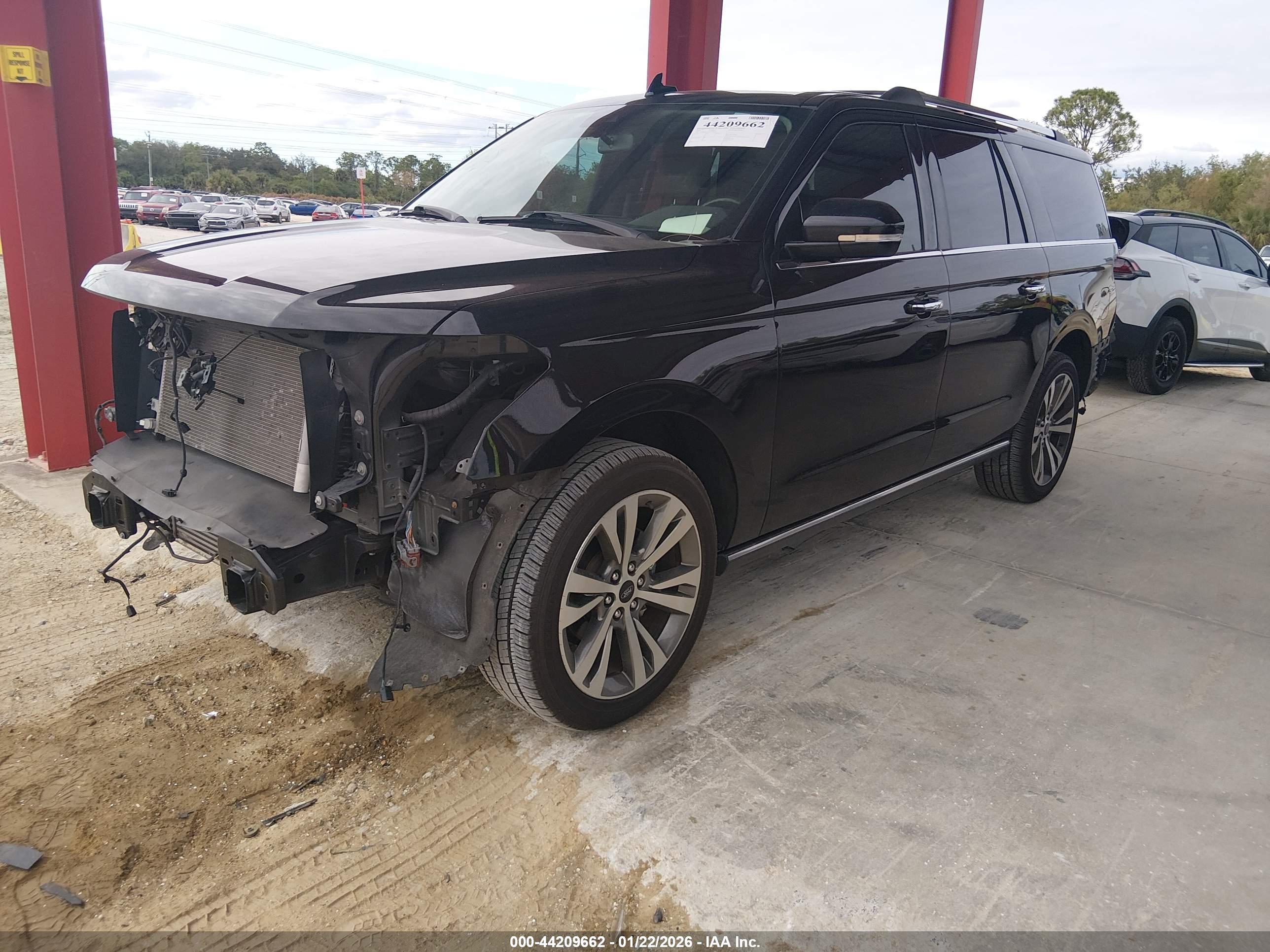 FORD EXPEDITION image 2