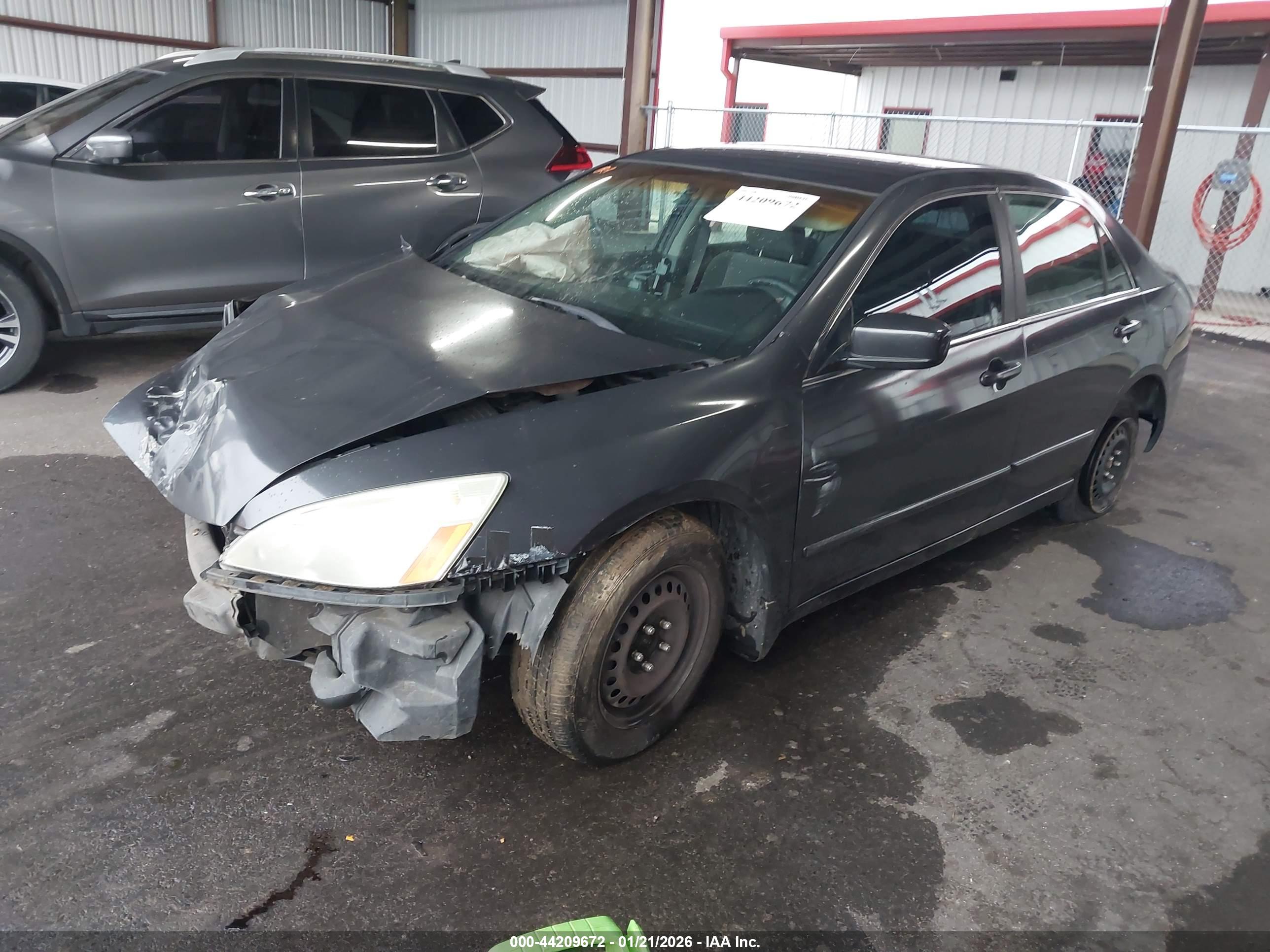 HONDA ACCORD image 2