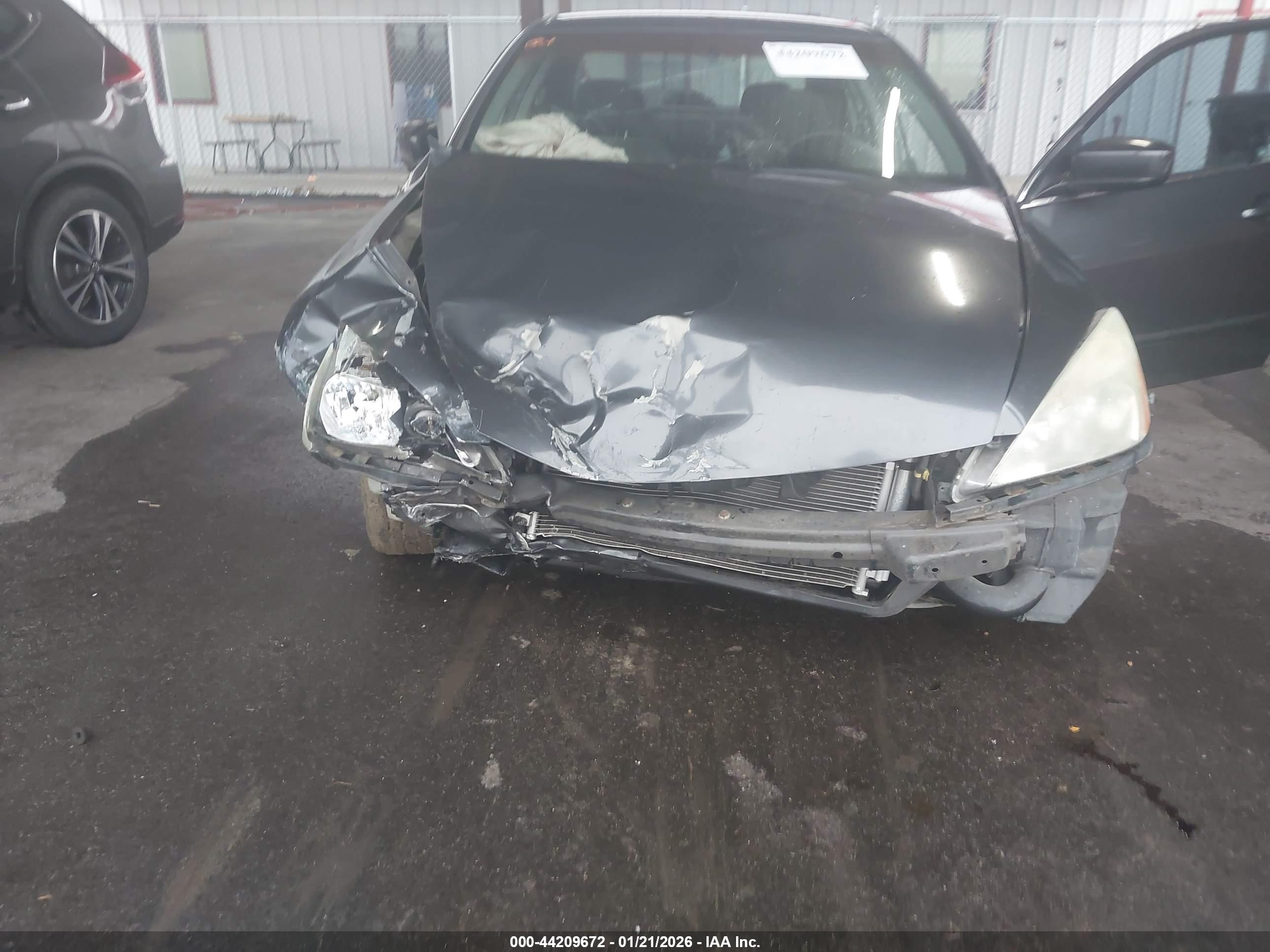 HONDA ACCORD image 6