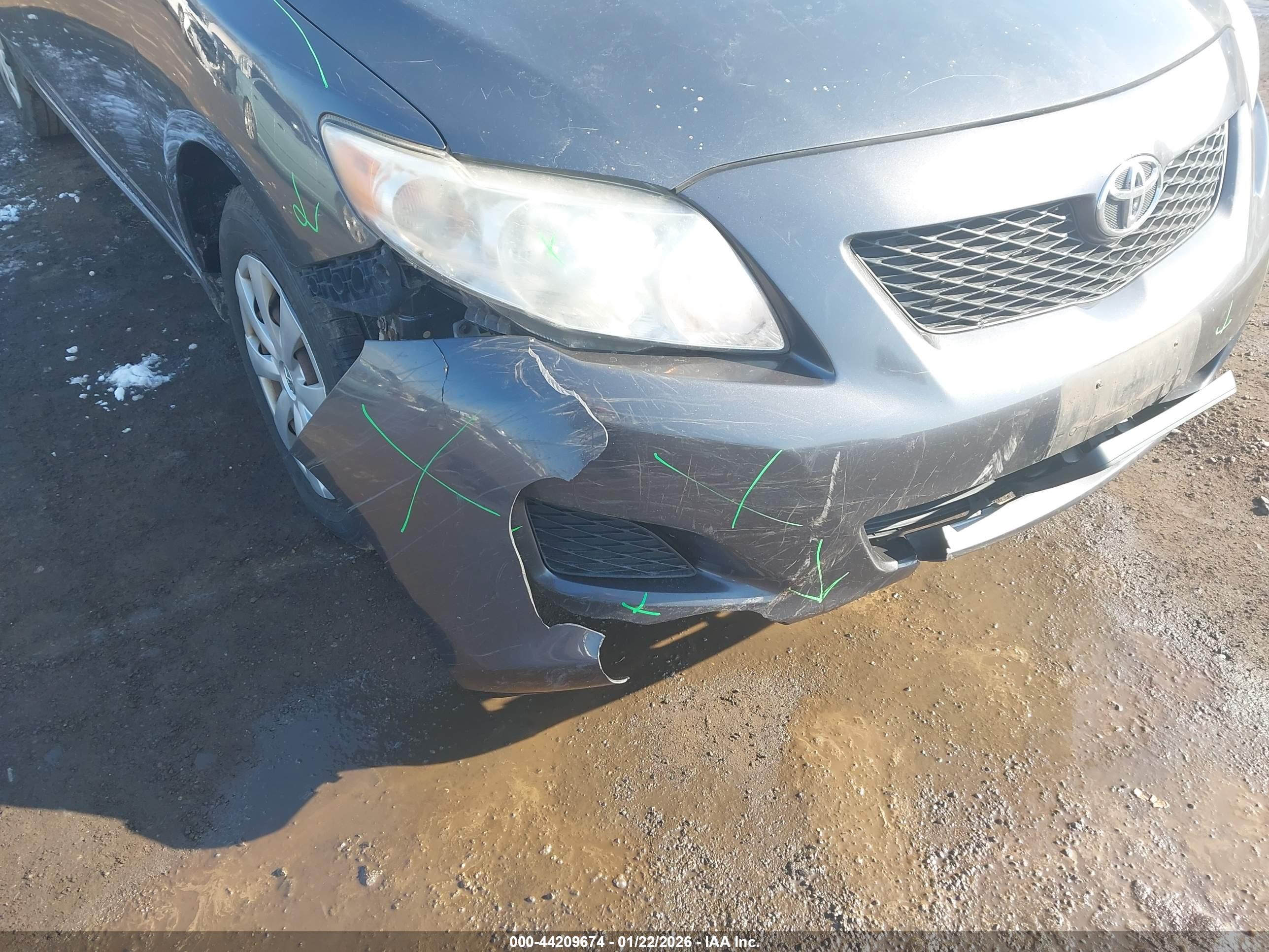 TOYOTA COROLLA image 6