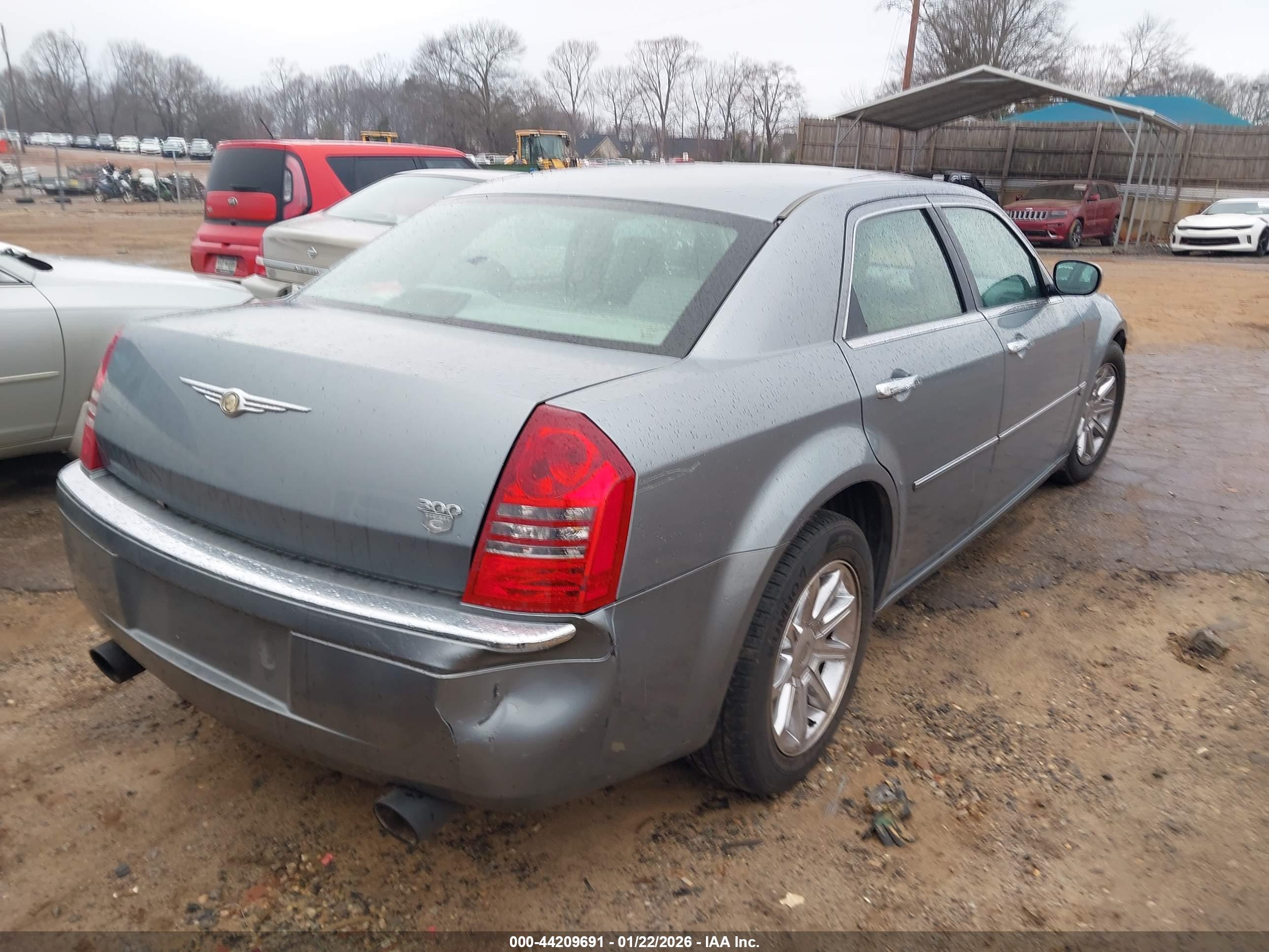 CHRYSLER 300C image 4