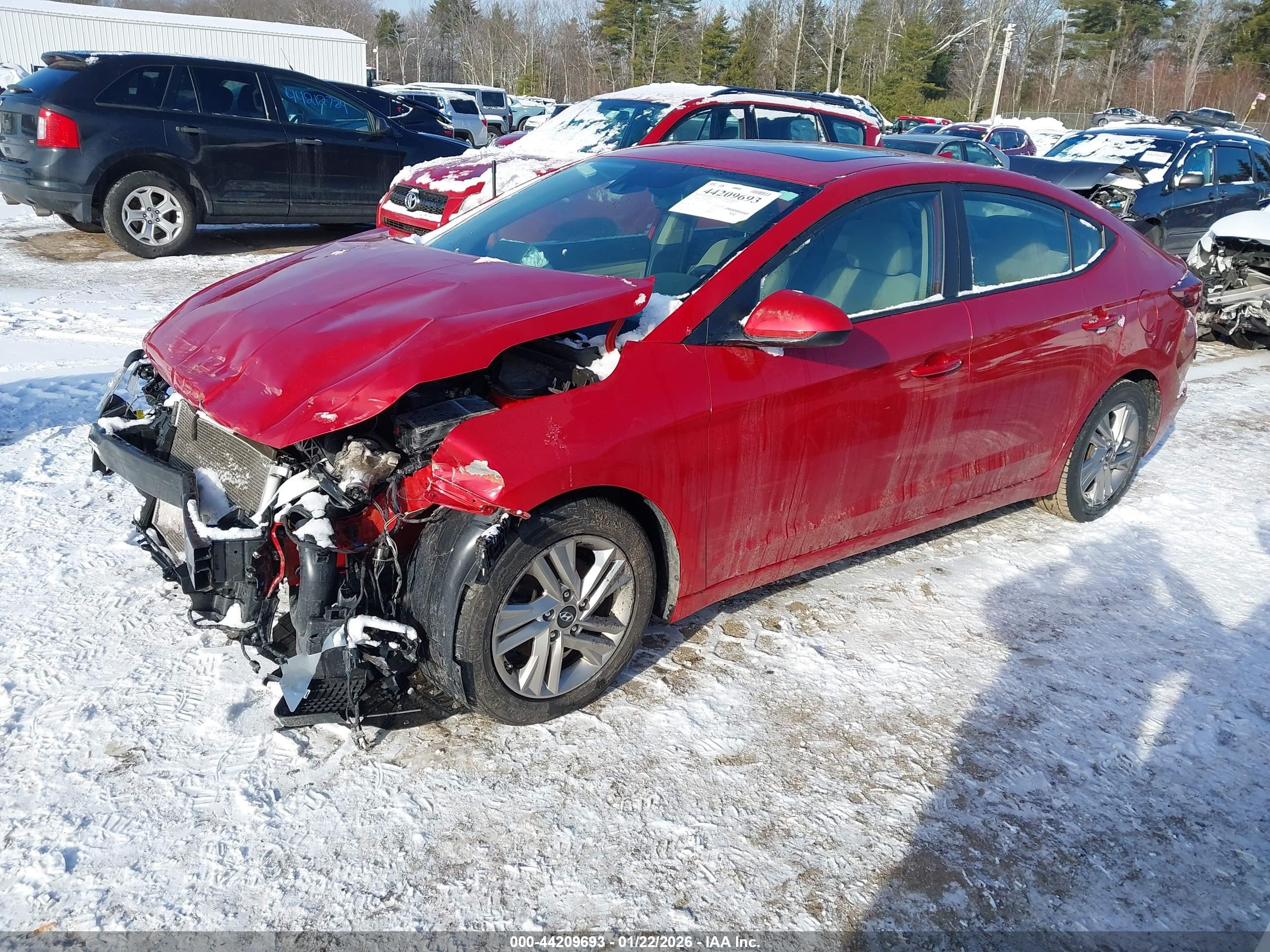 HYUNDAI ELANTRA image 2