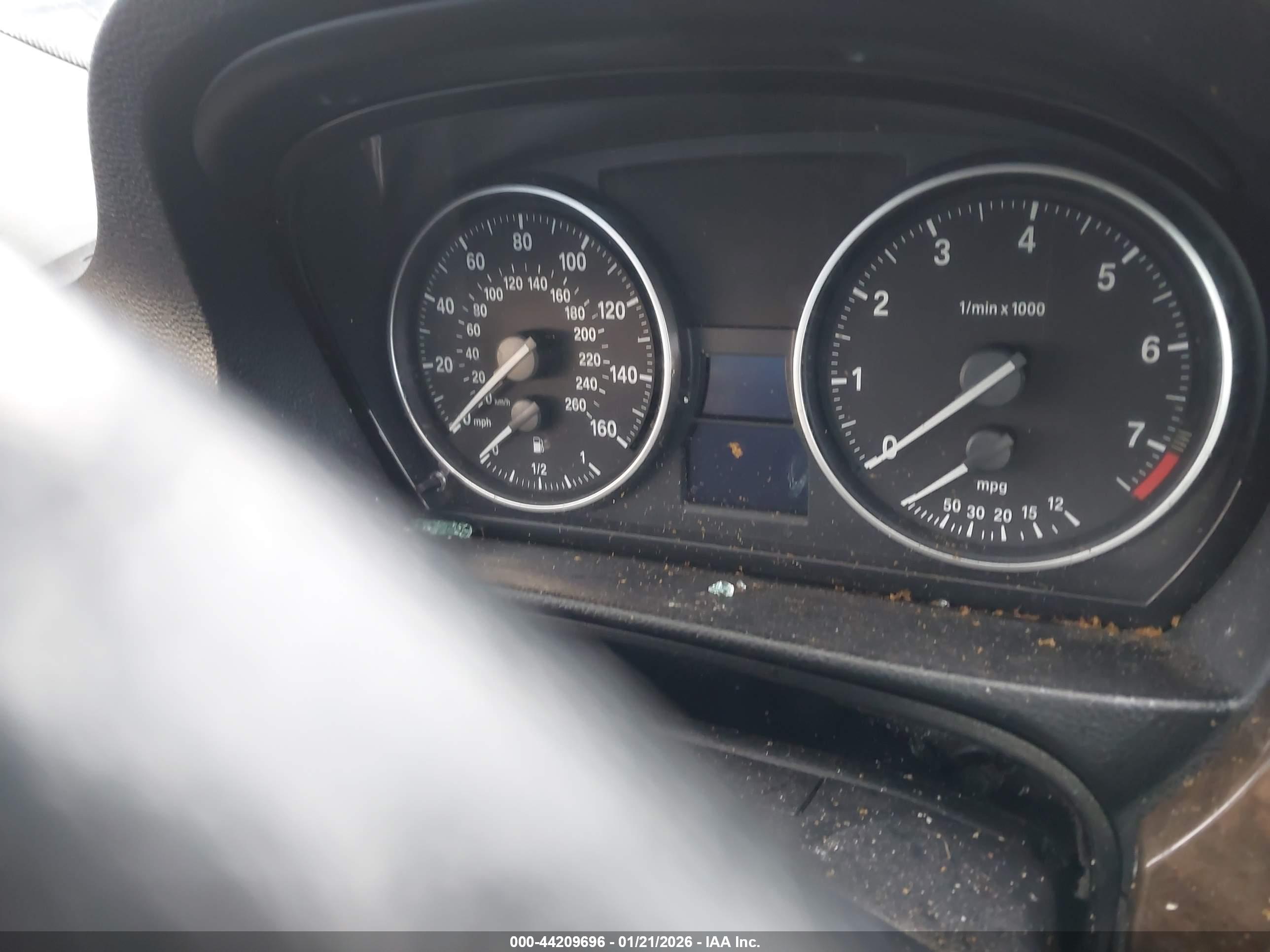 BMW 328I image 7