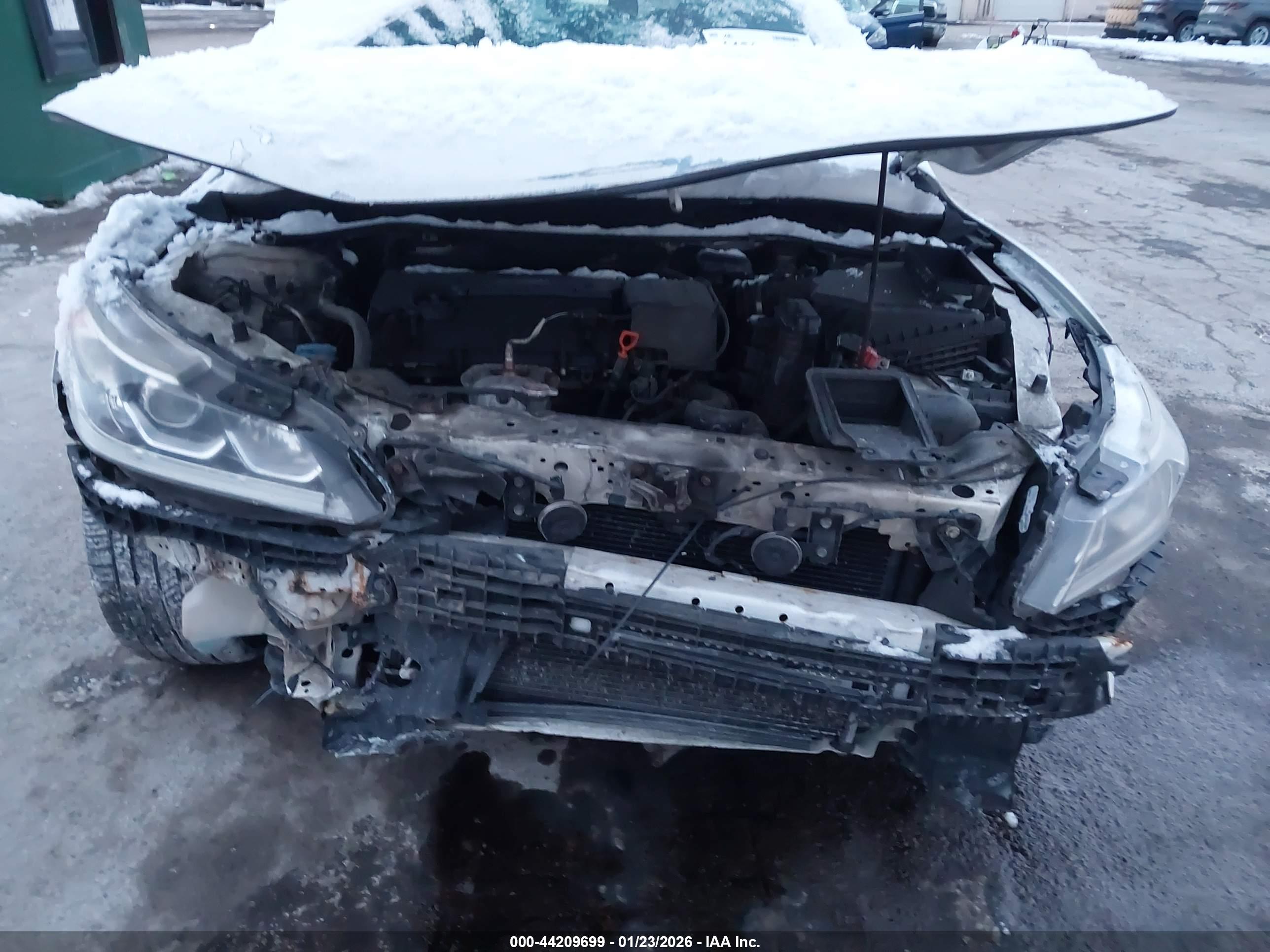 HONDA ACCORD image 10
