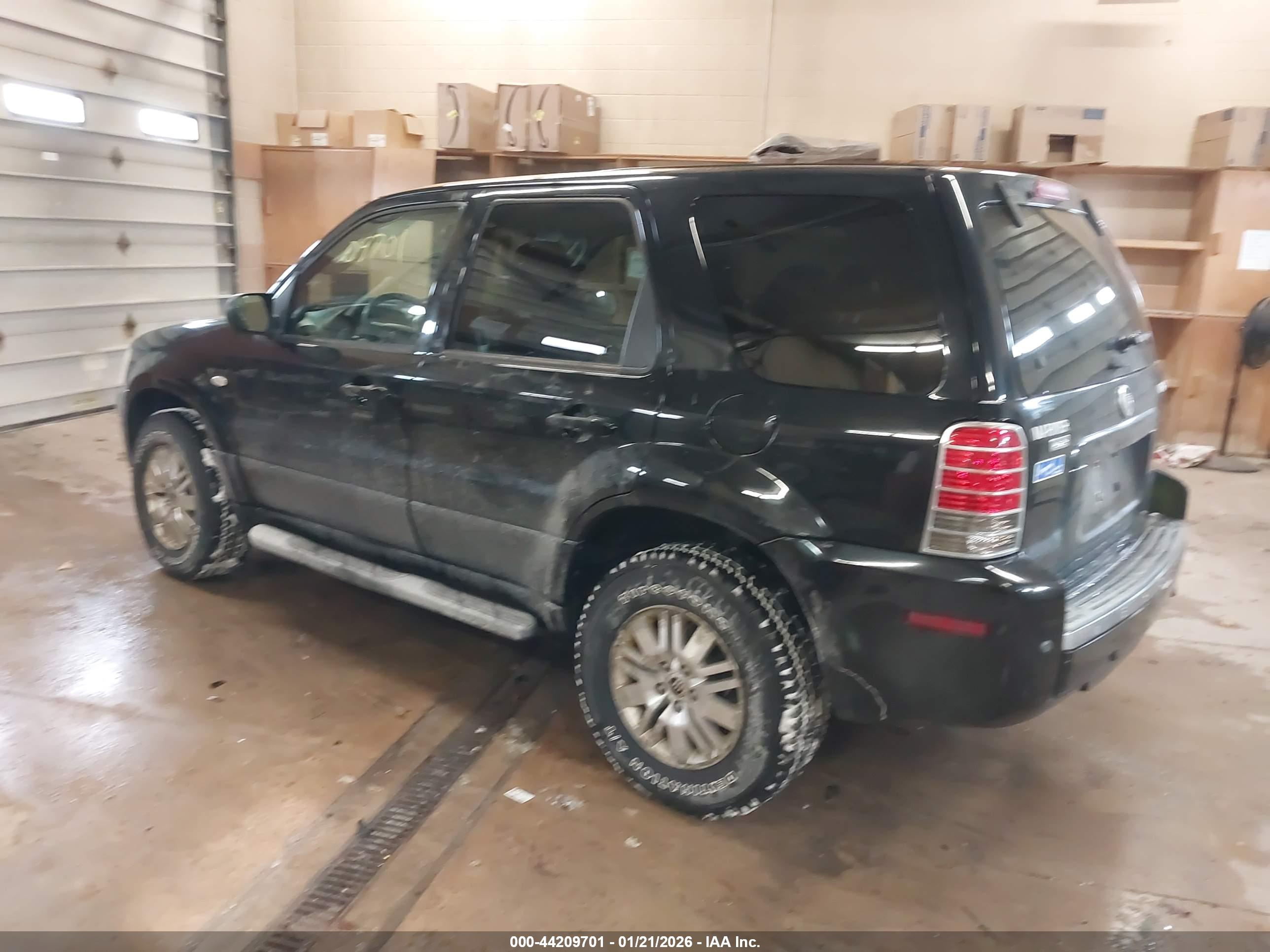 MERCURY MARINER image 3