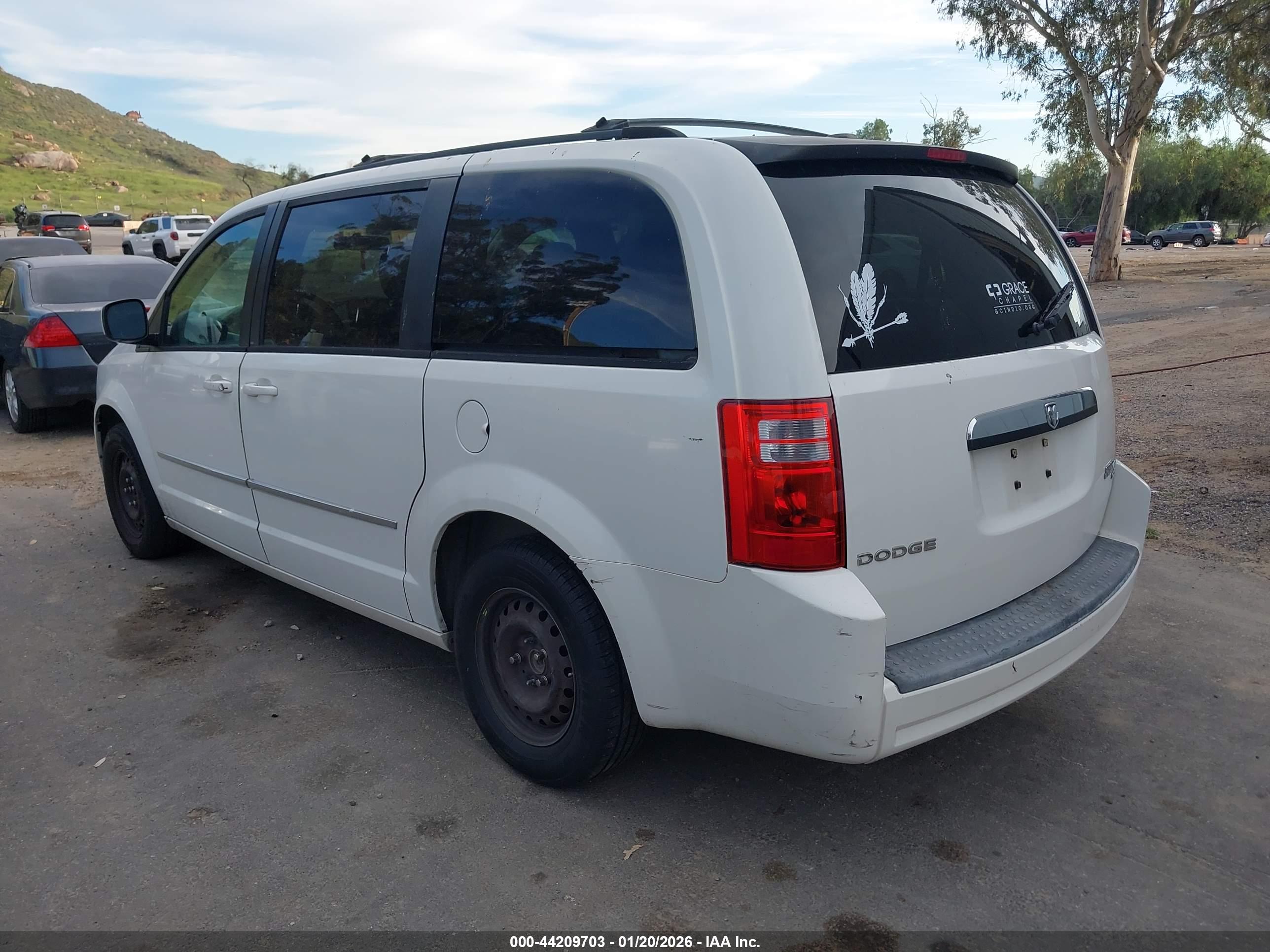 DODGE GRAND image 3