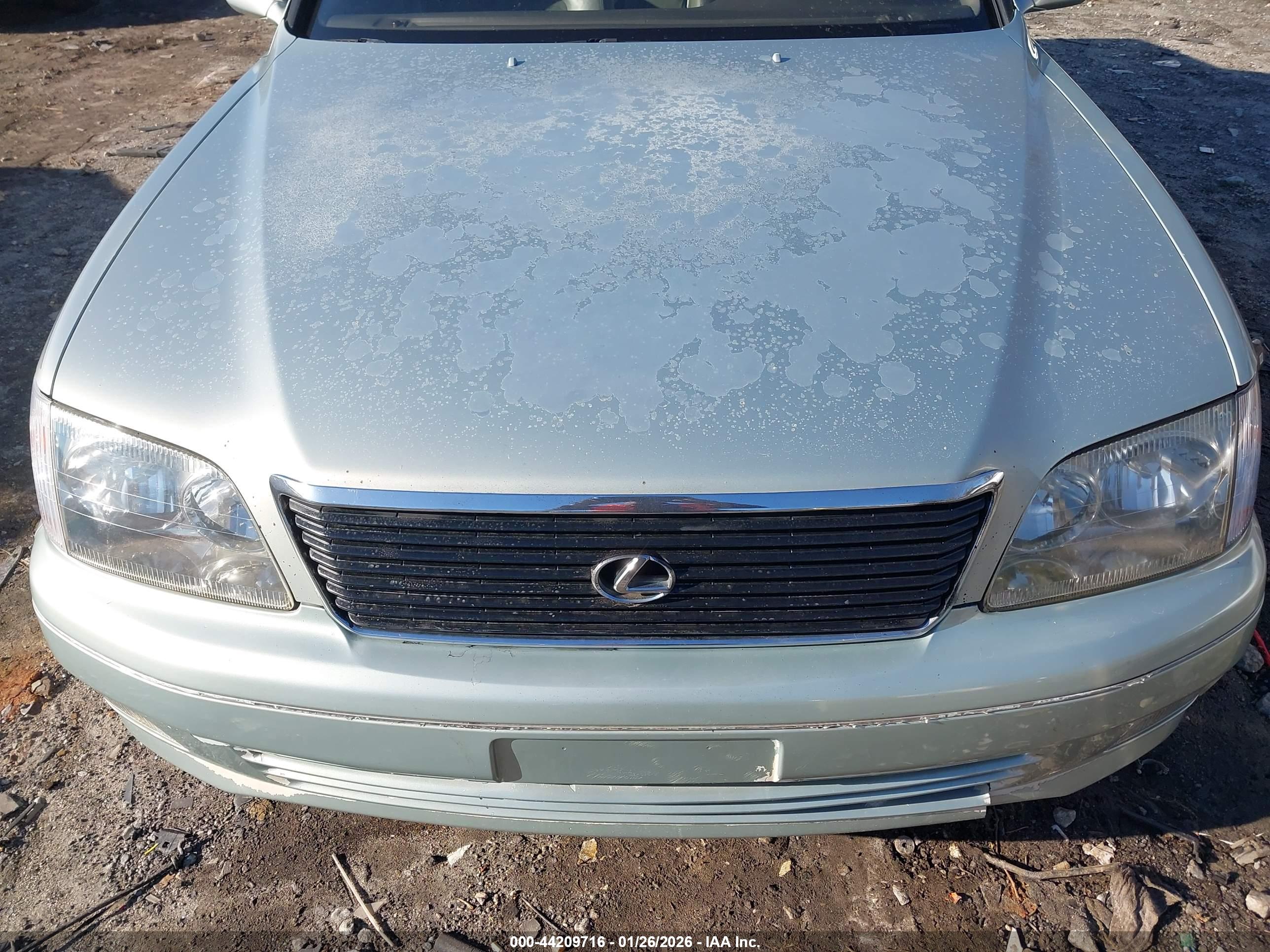 LEXUS LS image 6