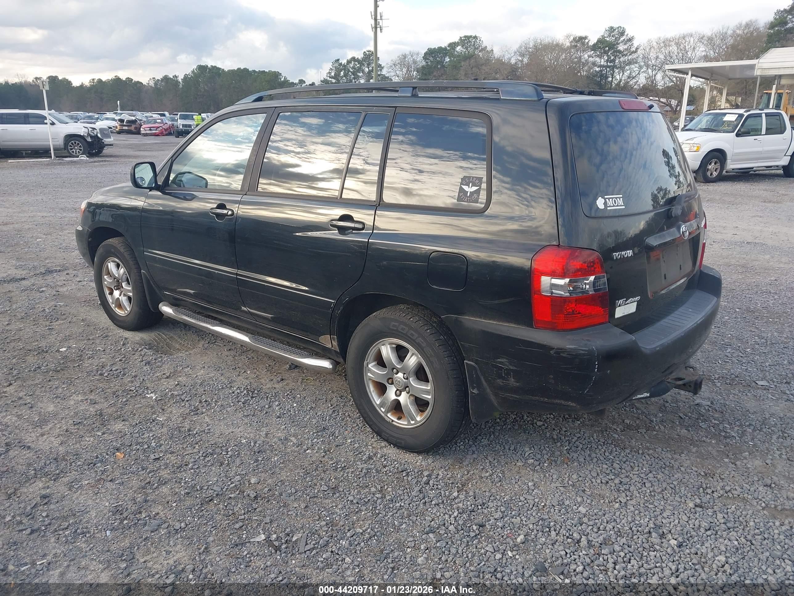 TOYOTA HIGHLANDER image 3