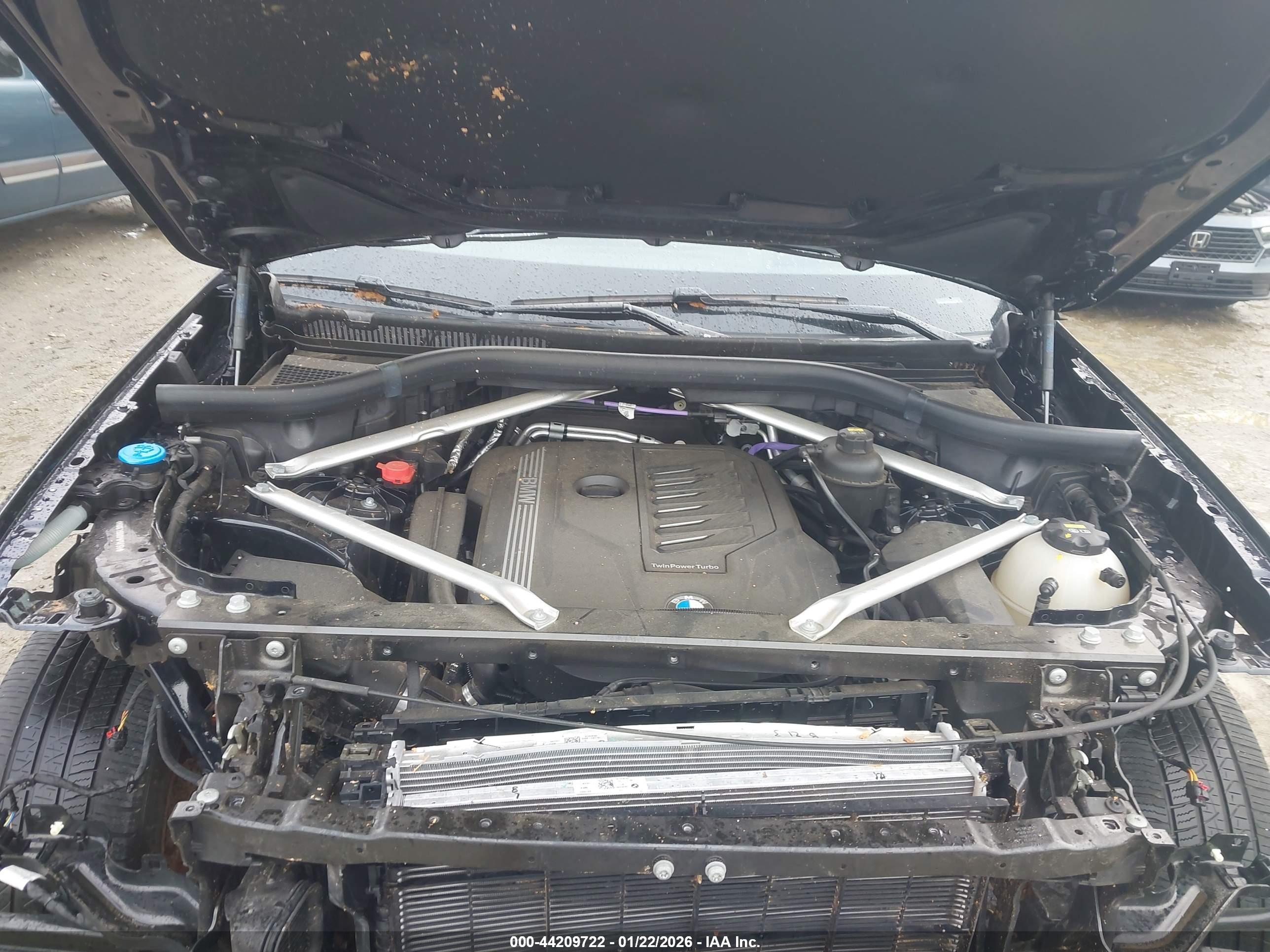 BMW X6 image 10
