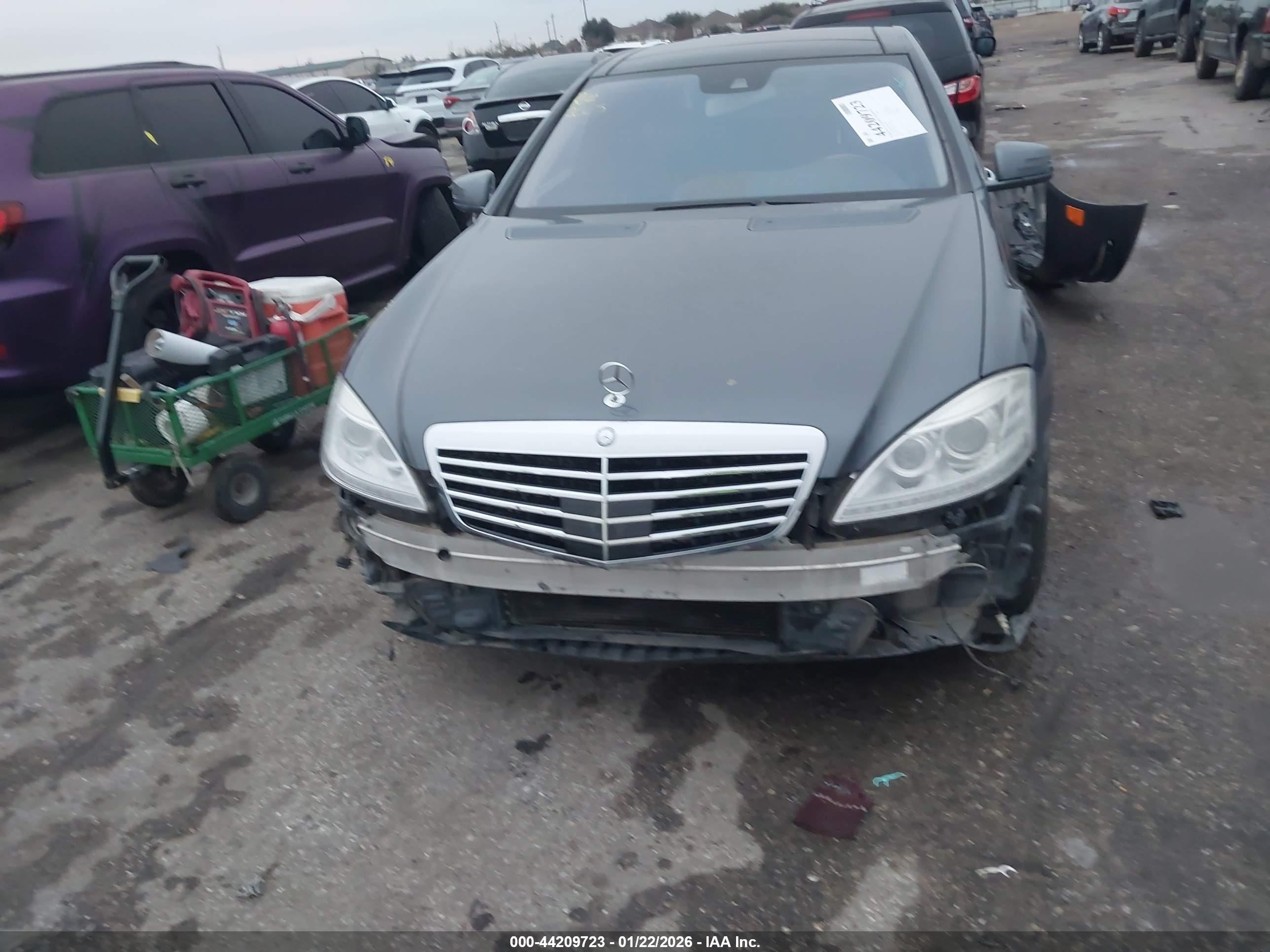MERCEDES-BENZ S image 6