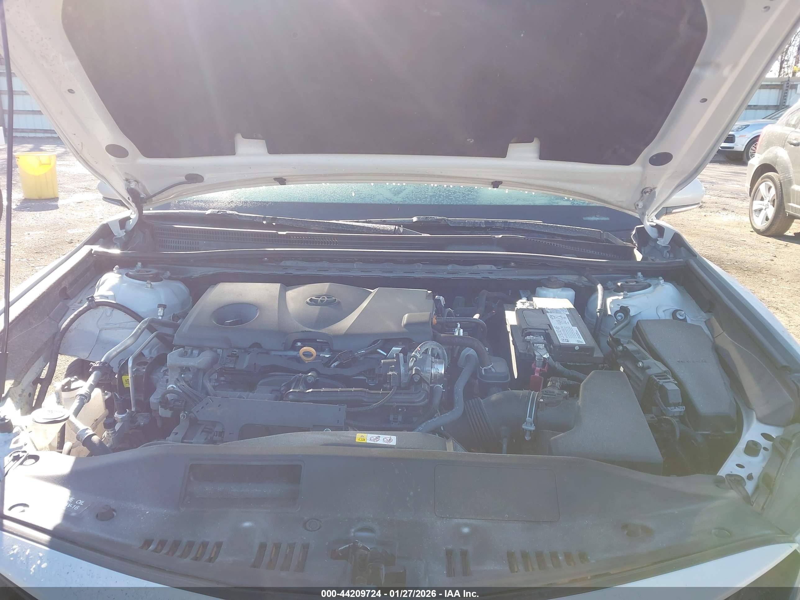 TOYOTA CAMRY image 10