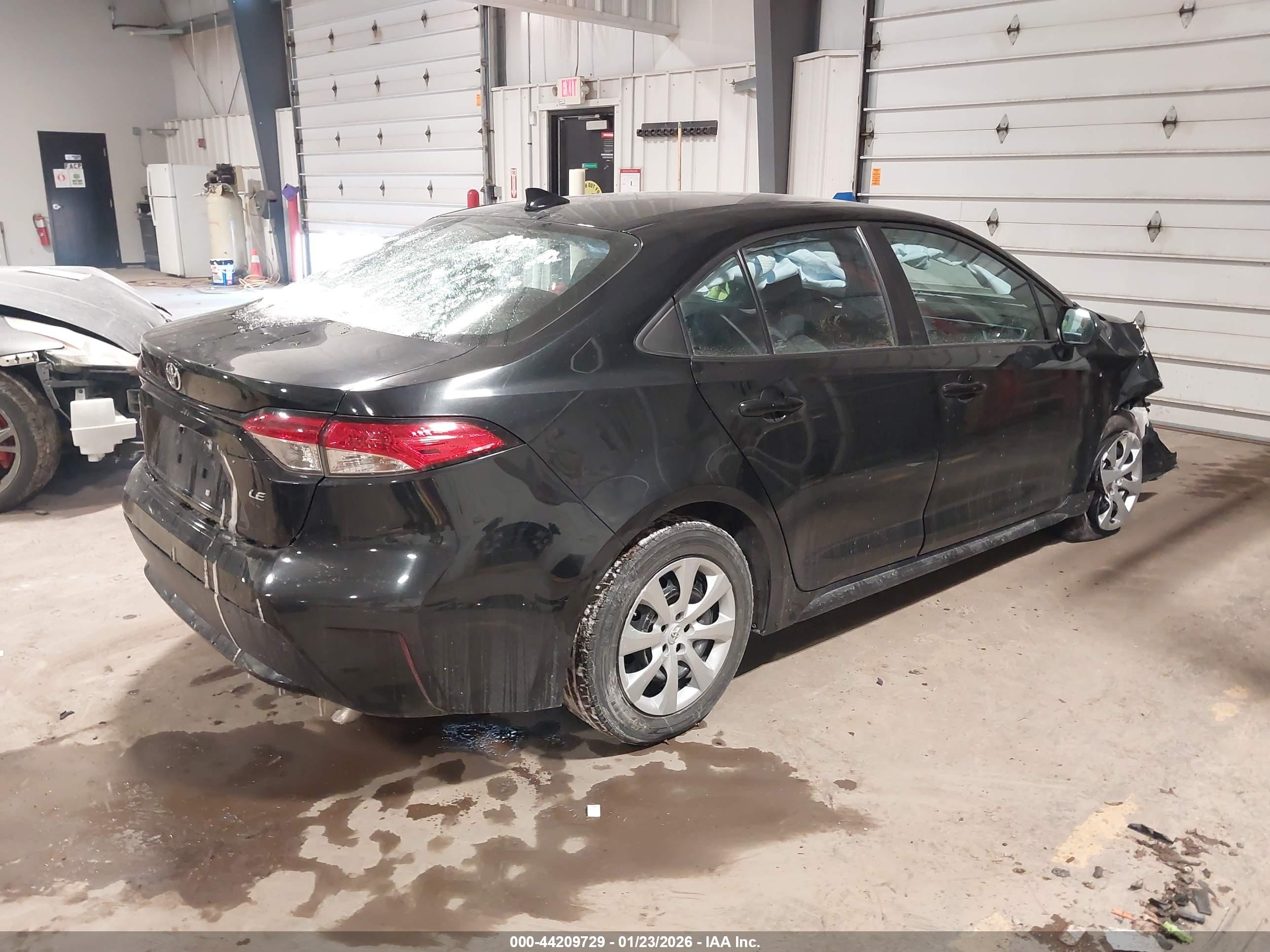 TOYOTA COROLLA image 4