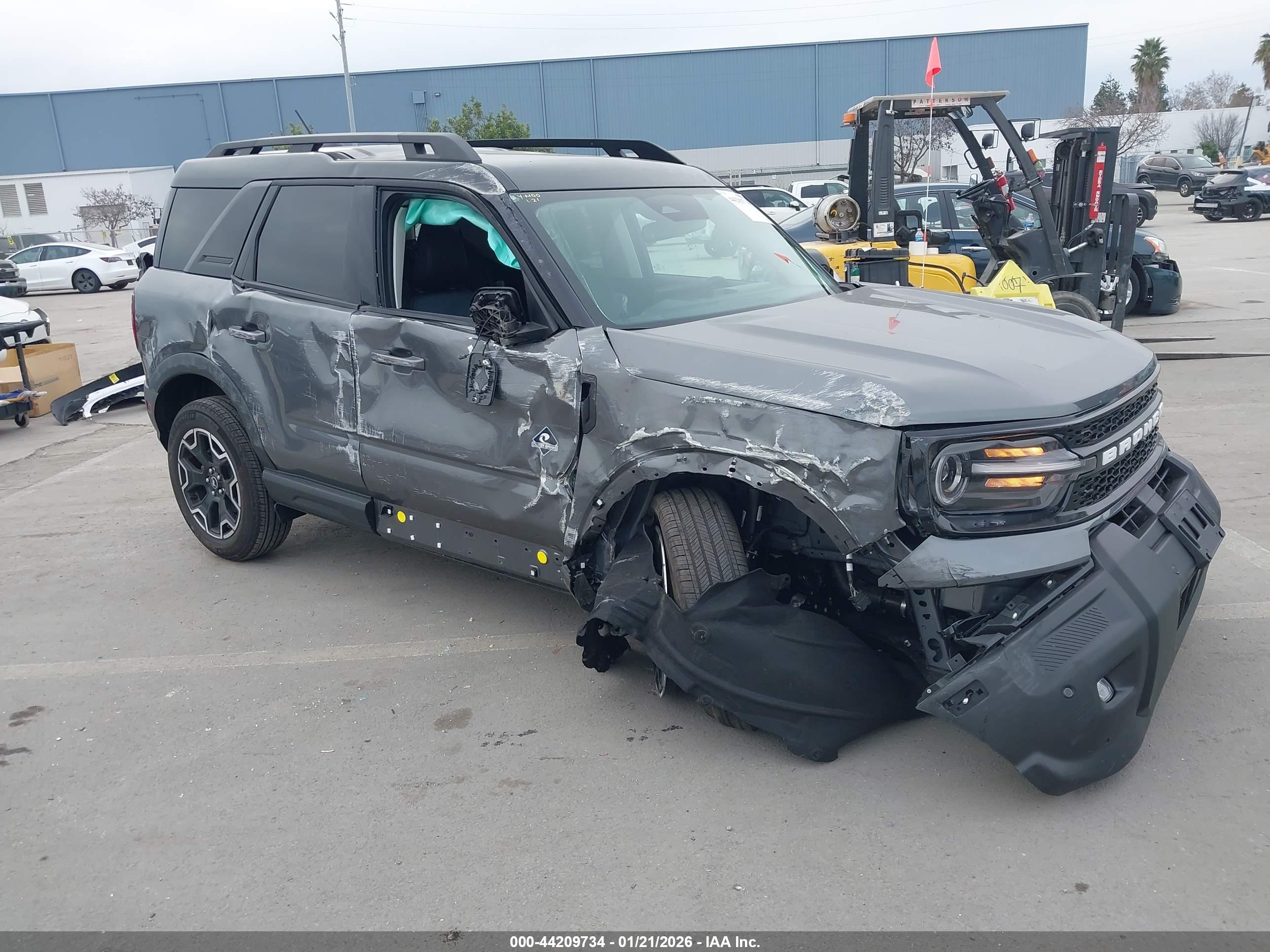 FORD BRONCO image 6